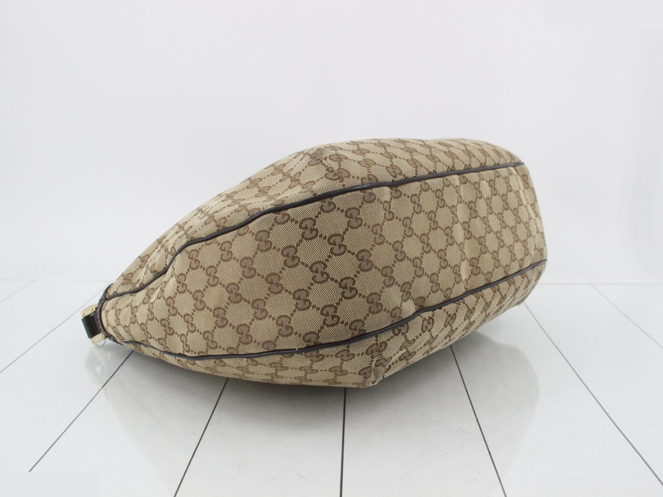 GG Canvas Sherry Shoulder Bag — view 5
