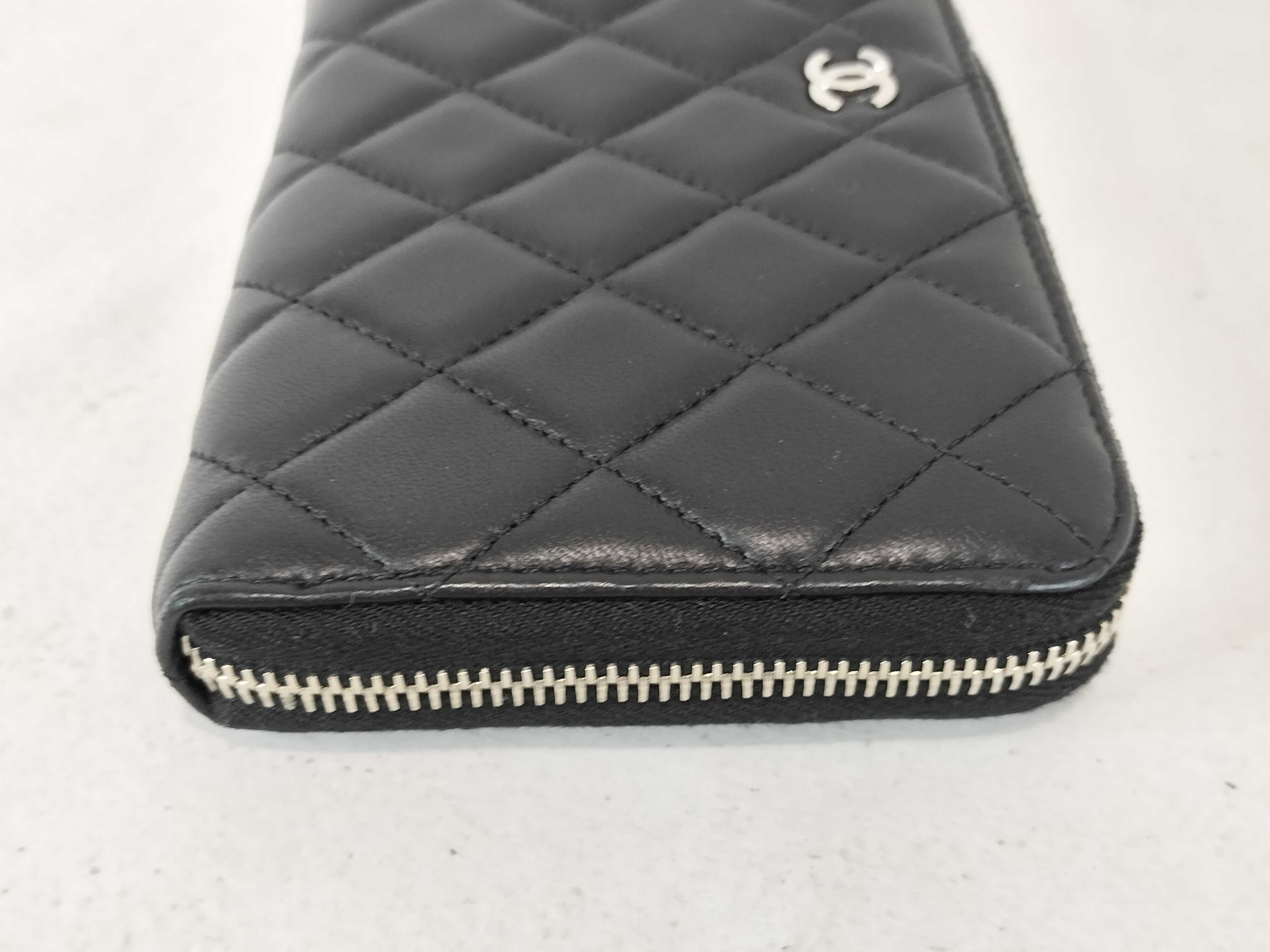 Lambskin Matelassé Round Zip Long Wallet — view 4