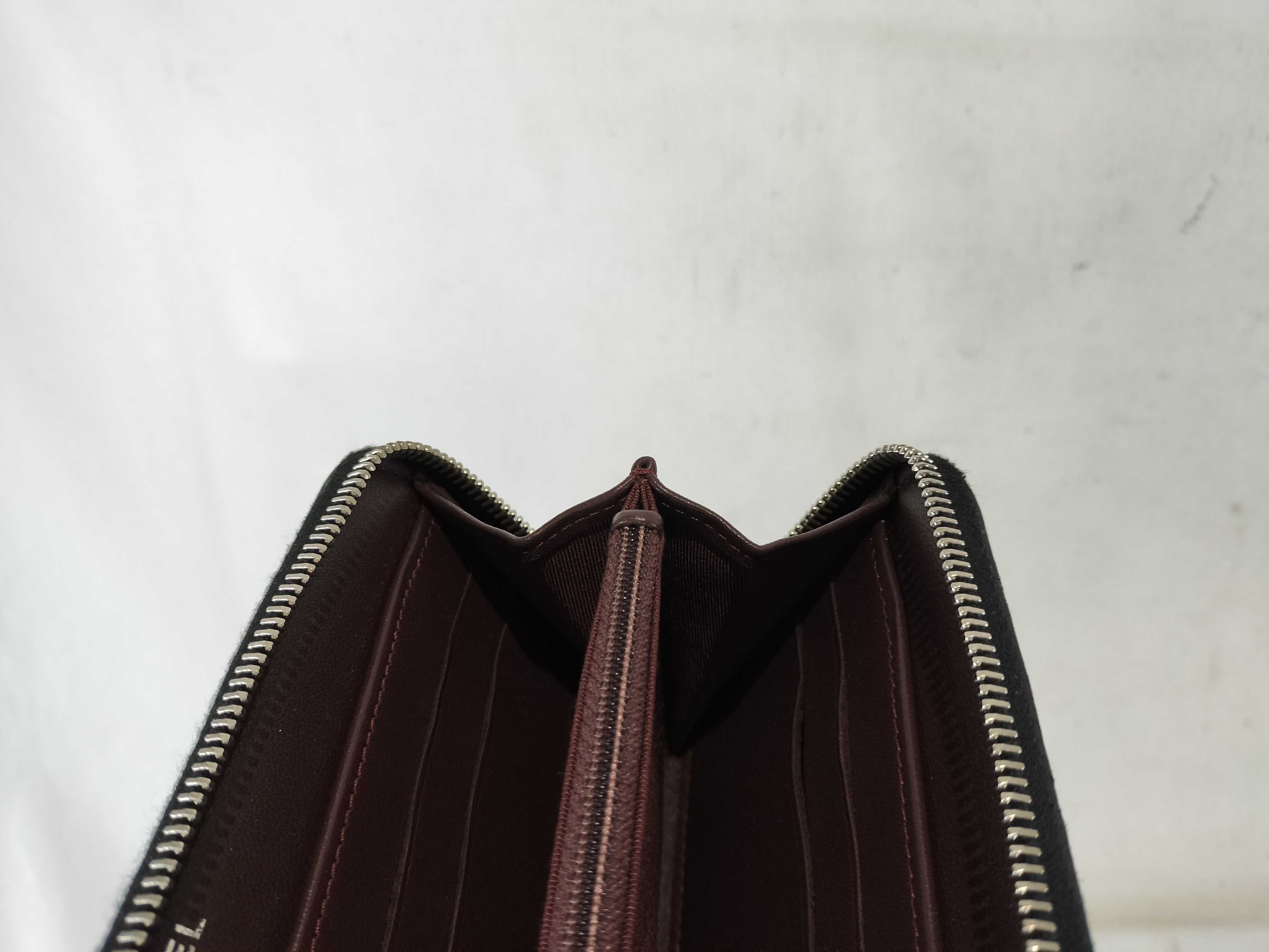 Lambskin Matelassé Round Zip Long Wallet — view 9