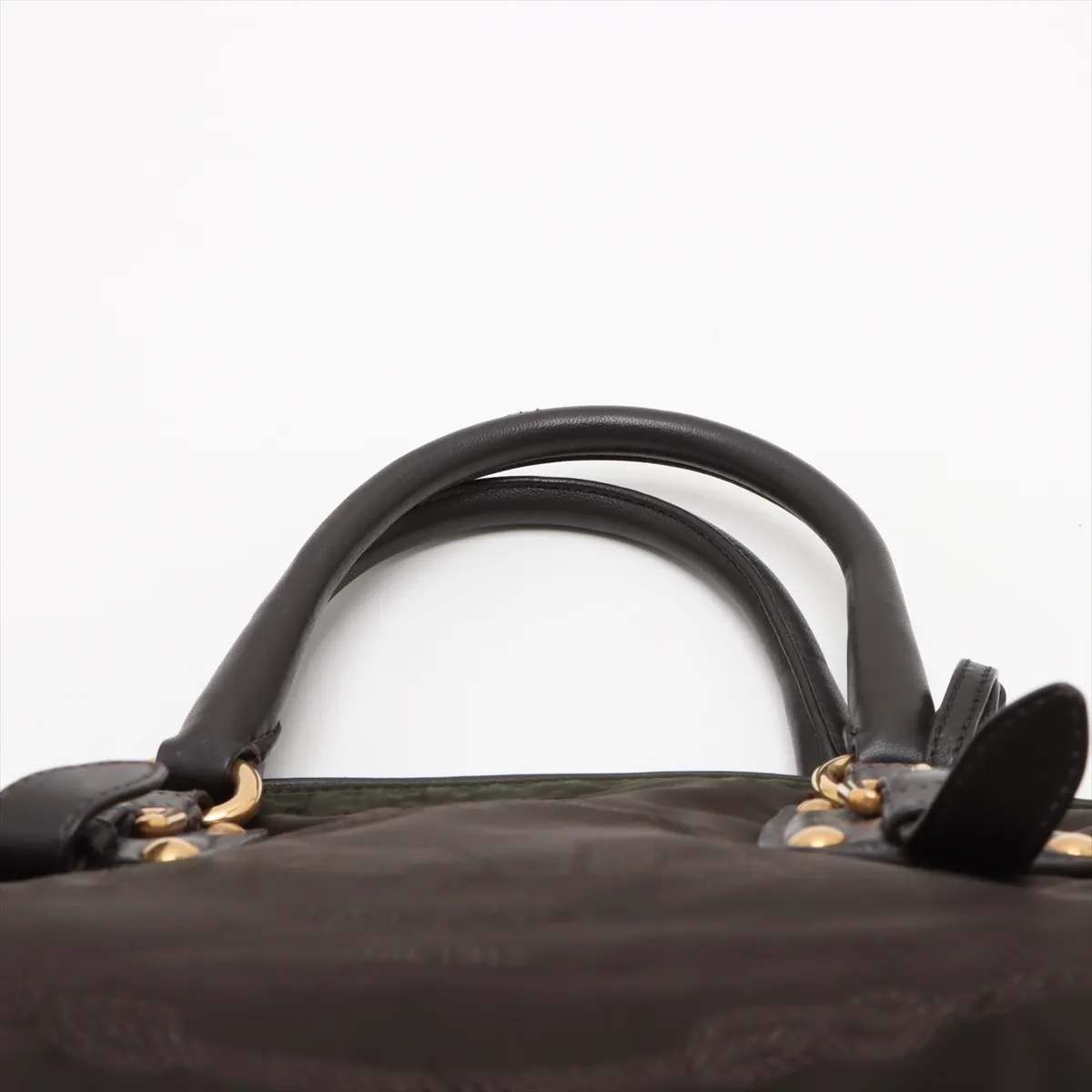 Nylon x Leather 2WAY Handbag Green BN2002 Bearer Guarantee — view 6