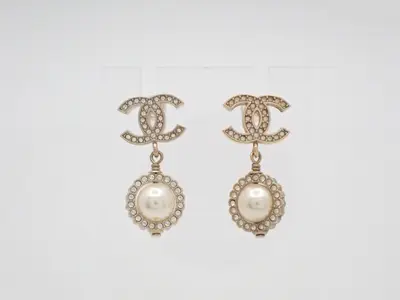 earrings, B19B, Coco Mark, rhinestone, pearl, 3cm in height.