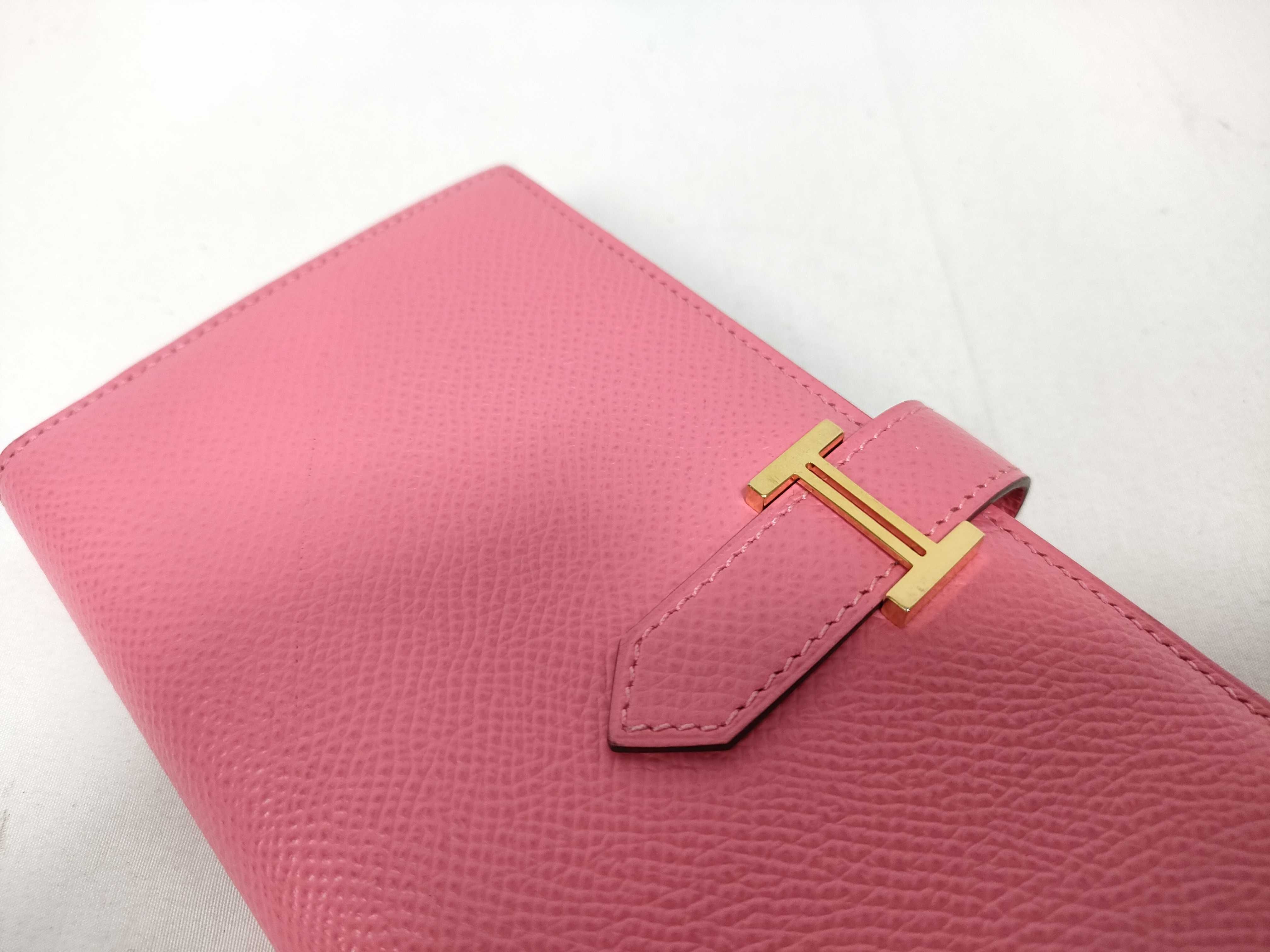 Bearn Soufflé wallet, pink with gold hardware, A stamp. — view 4