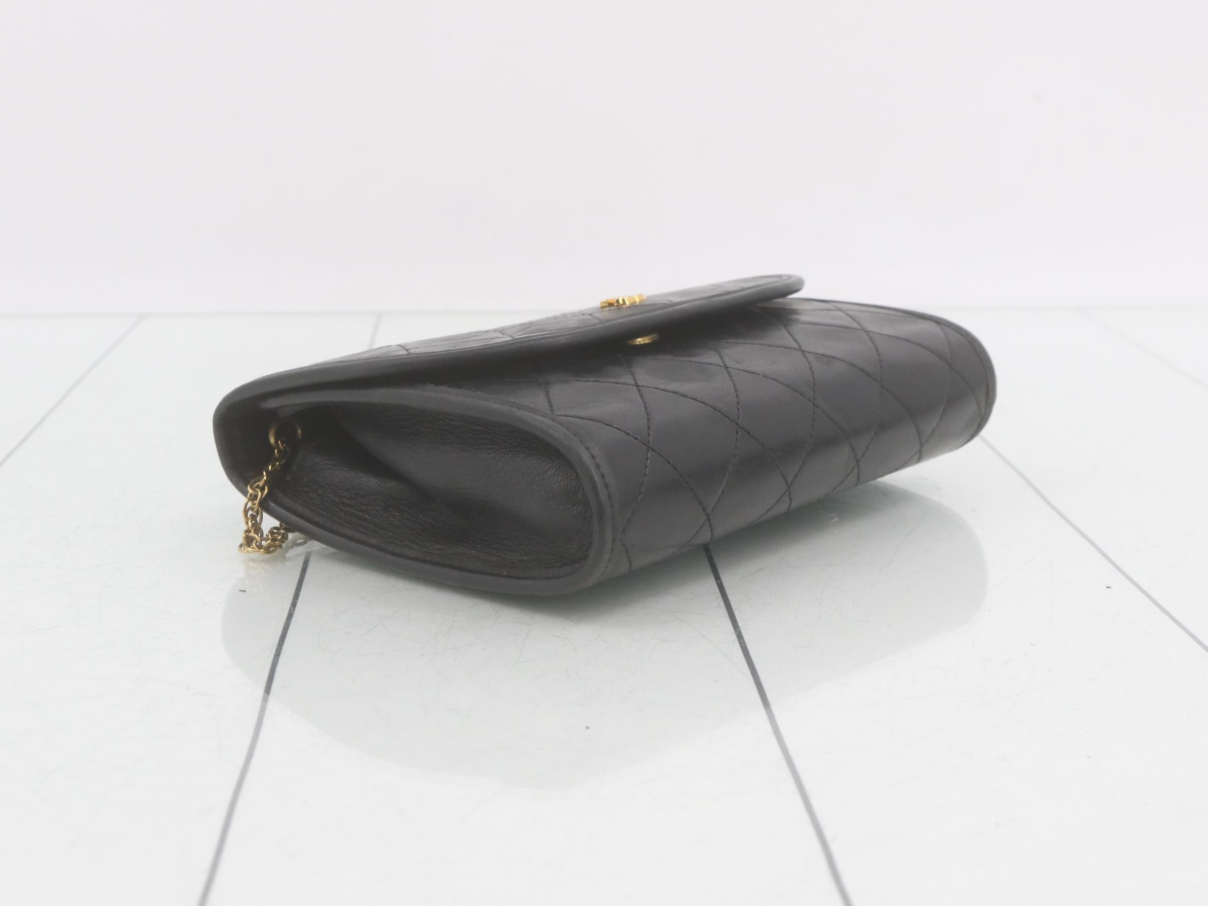 Matelasse shoulder bag — view 5