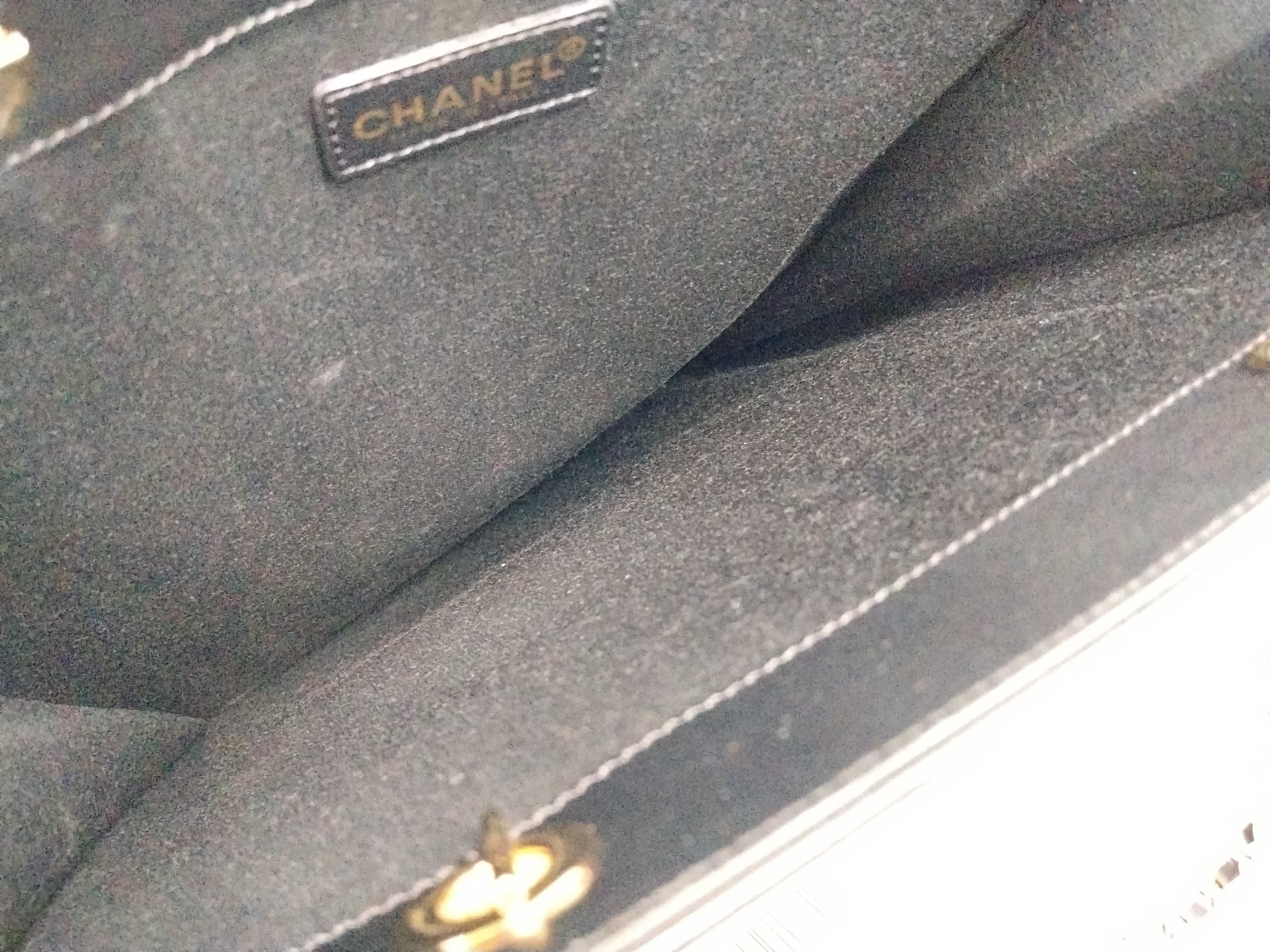 Coco Mark Shoulder Bag CC Coco Mark Logo Flat Shopper Shoulder Bag — view 8