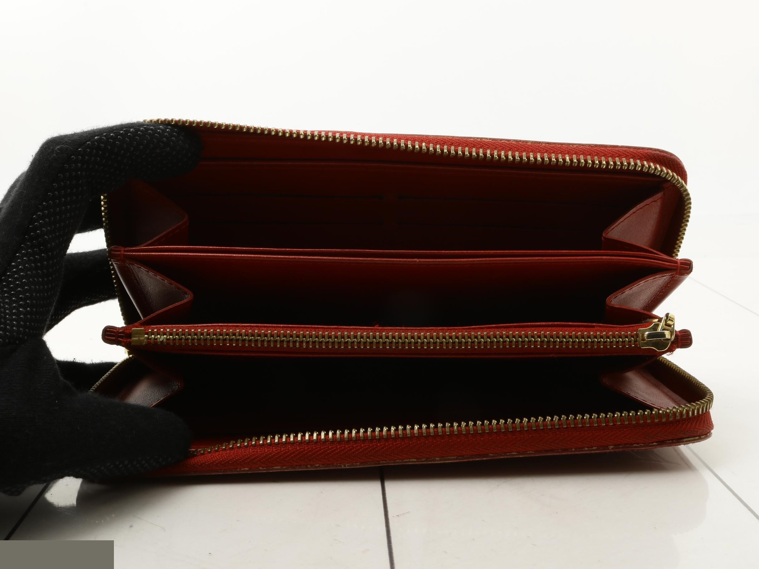 Vernis Zippy Wallet — view 4