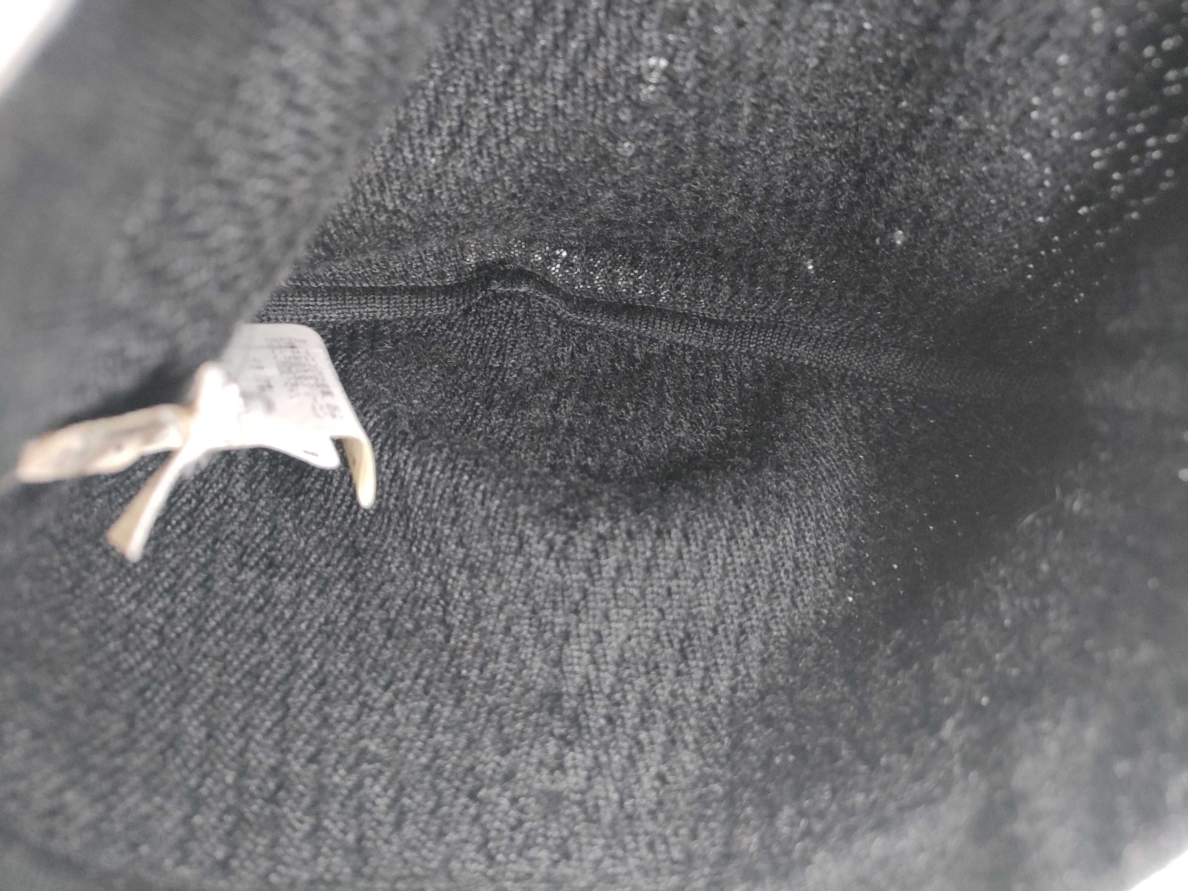 Hermès knit hat and other accessories — view 6