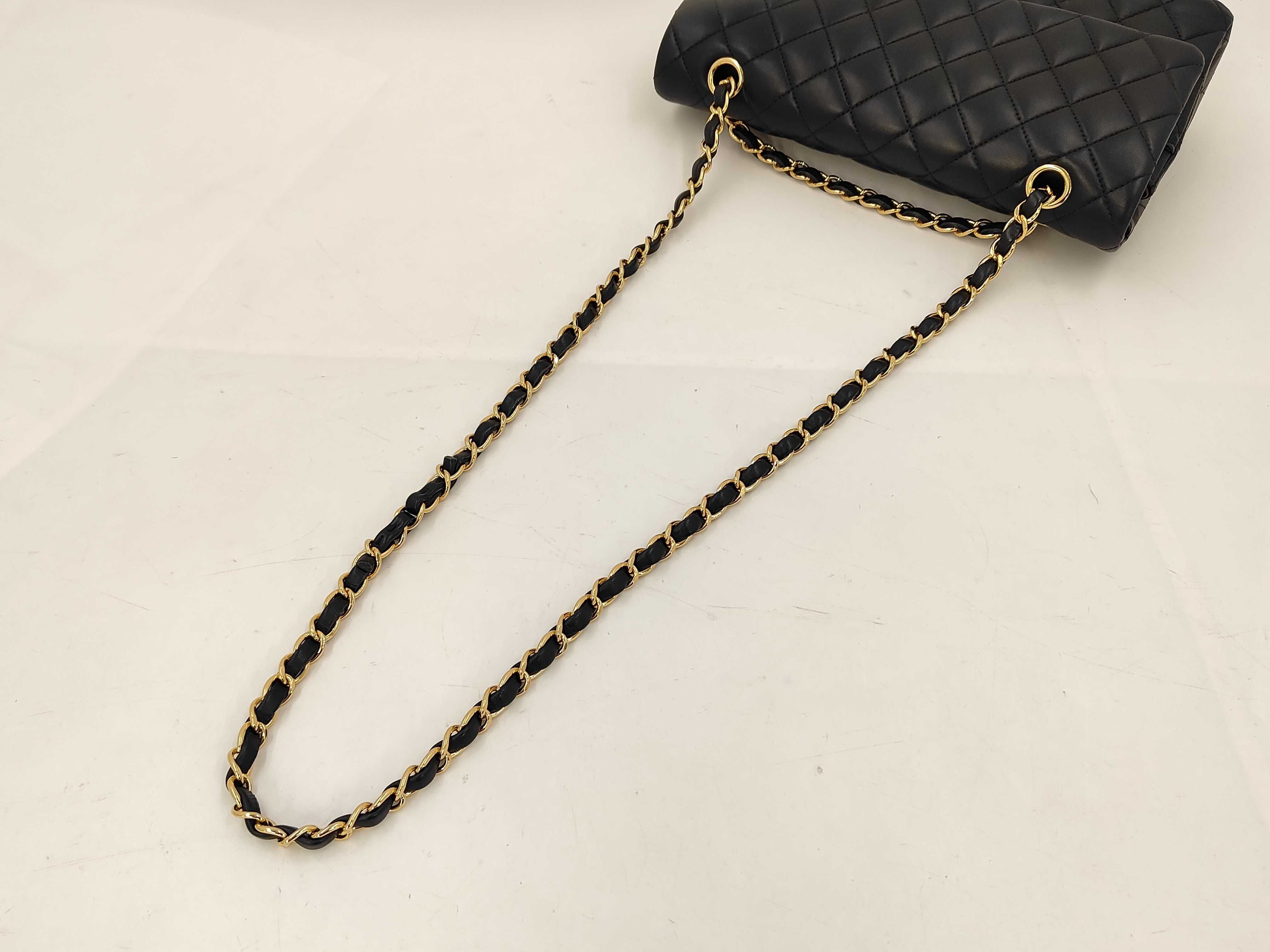 Matelassé 25 Double Flap Double Chain Lambskin Shoulder Bag — view 3
