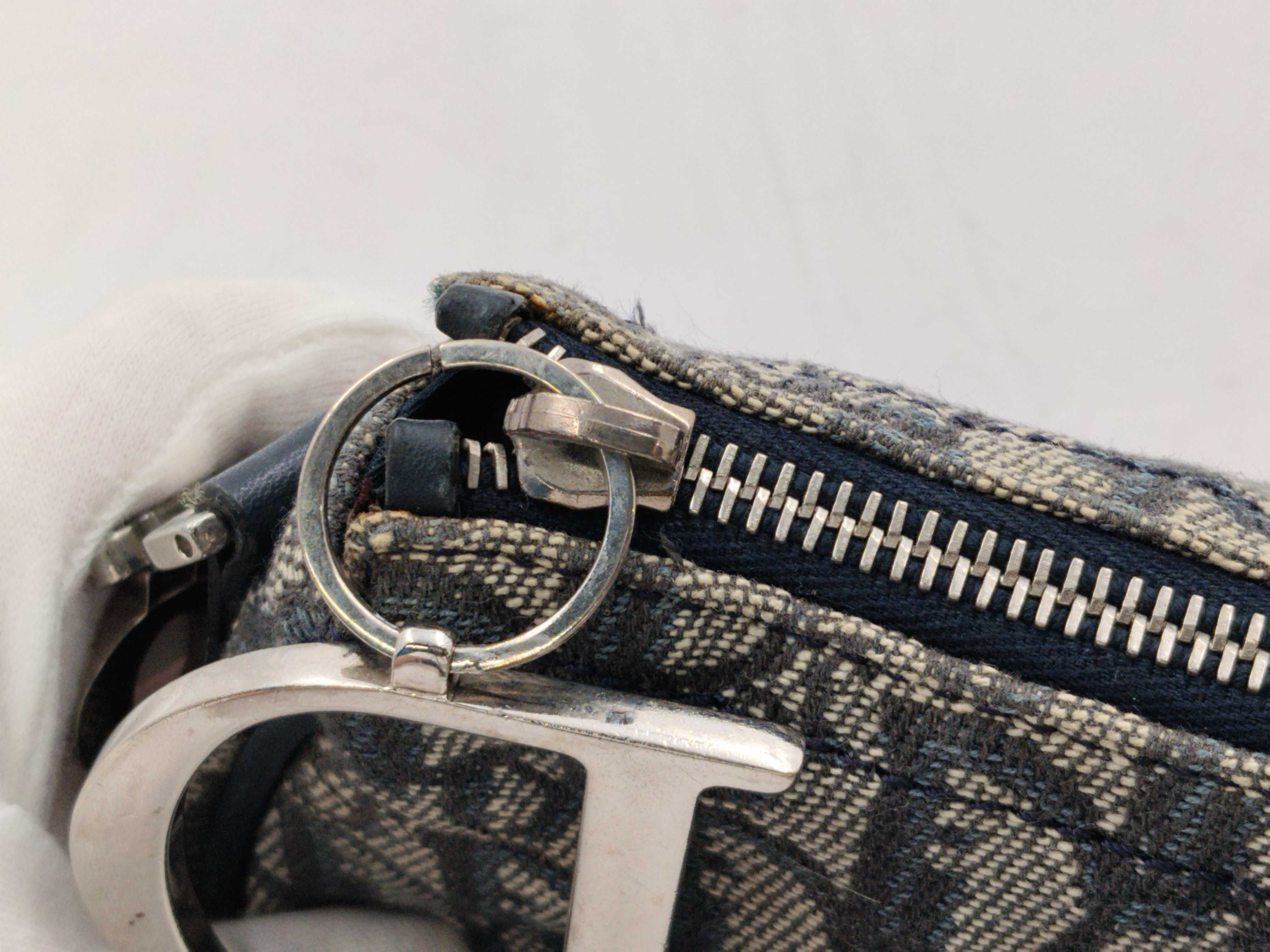 Trotter Shoulder Bag — view 9