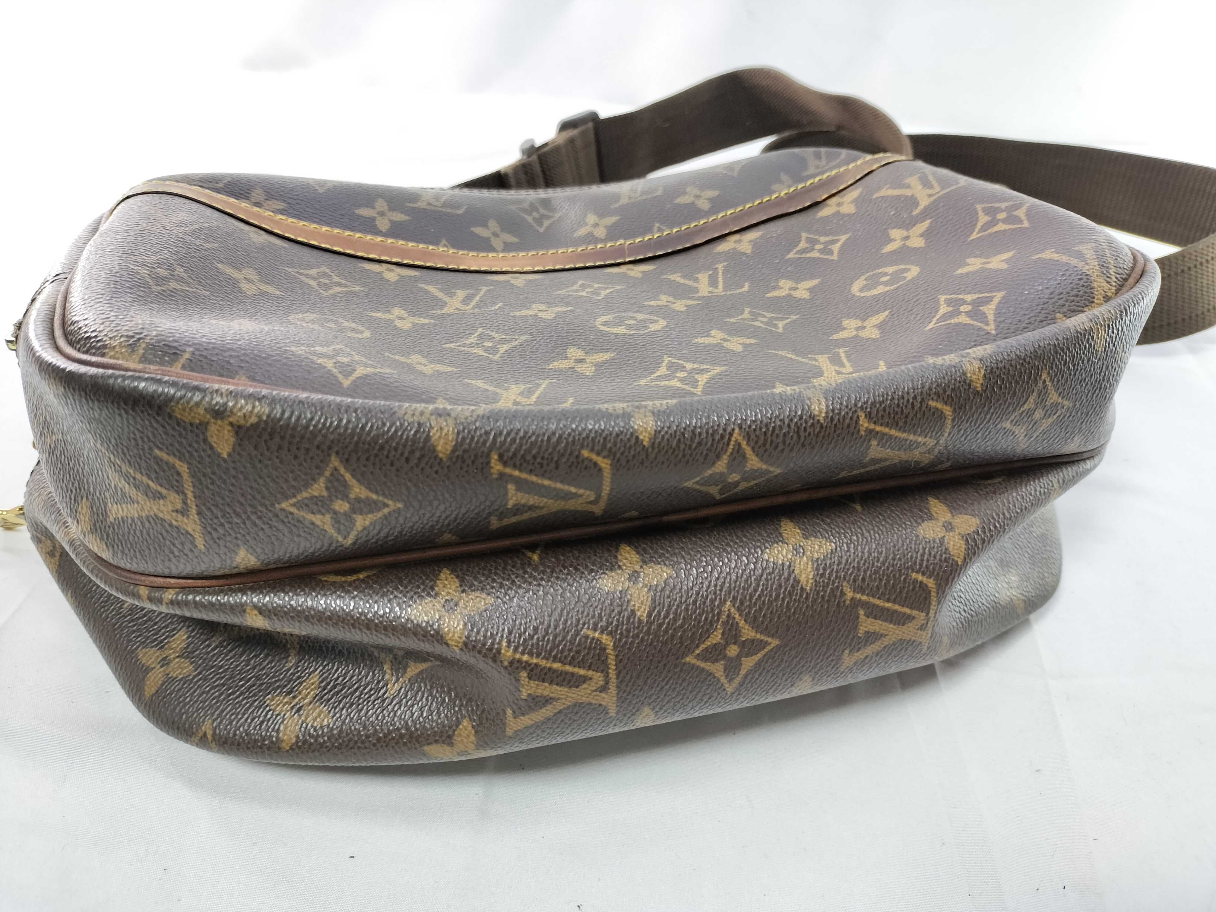 Monogram M45254 Reporter PM Shoulder Bag — view 8
