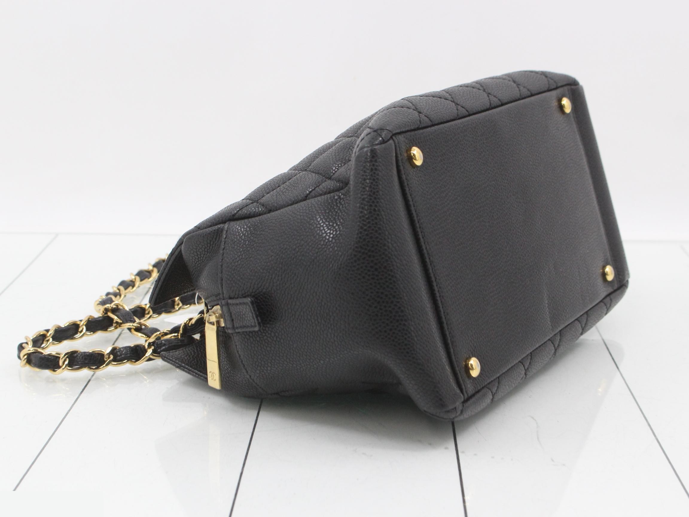 Caviar Skin Chain Tote Bag — view 5
