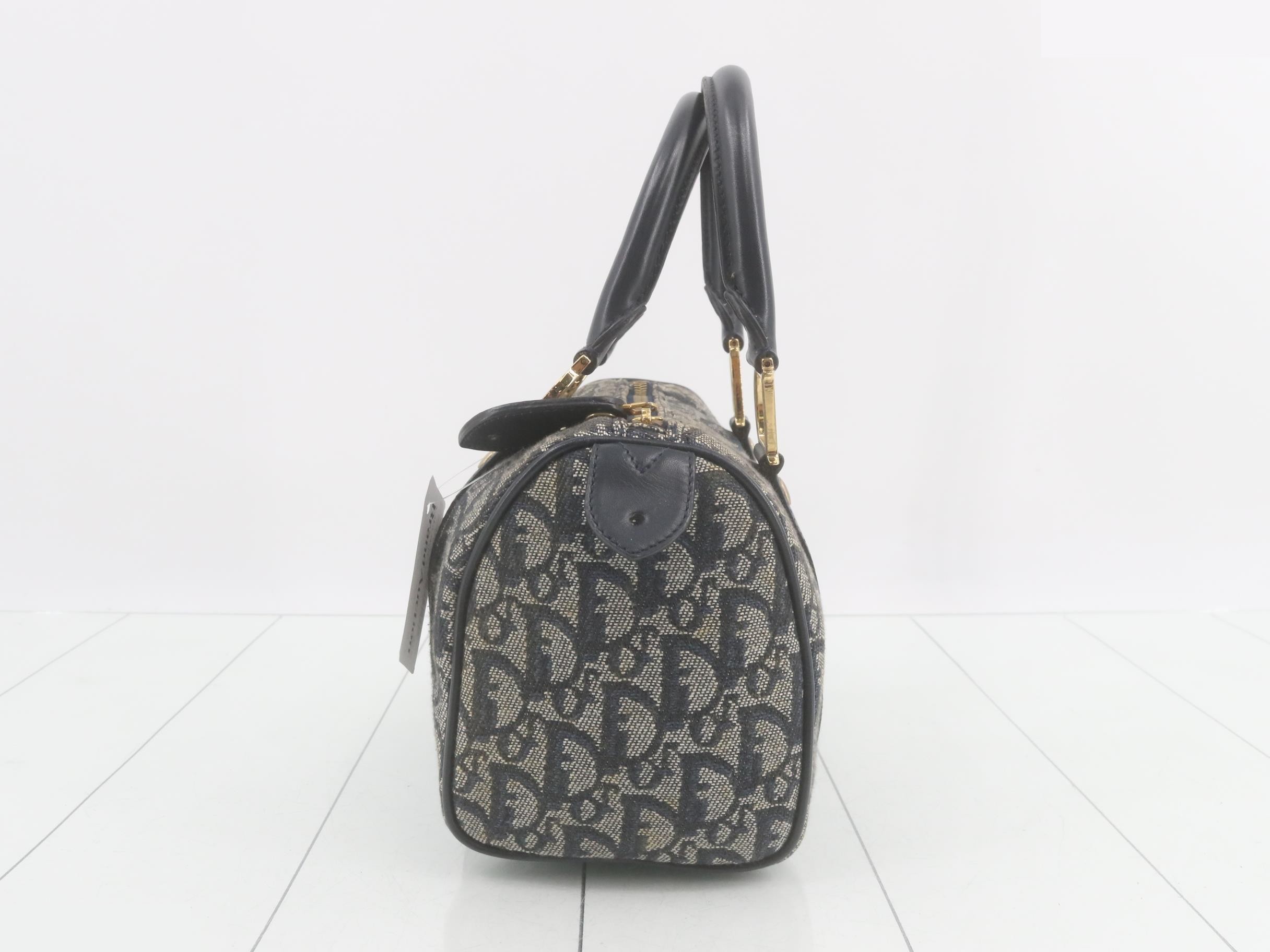 Trotter (bag) - Handbag - Black — view 3