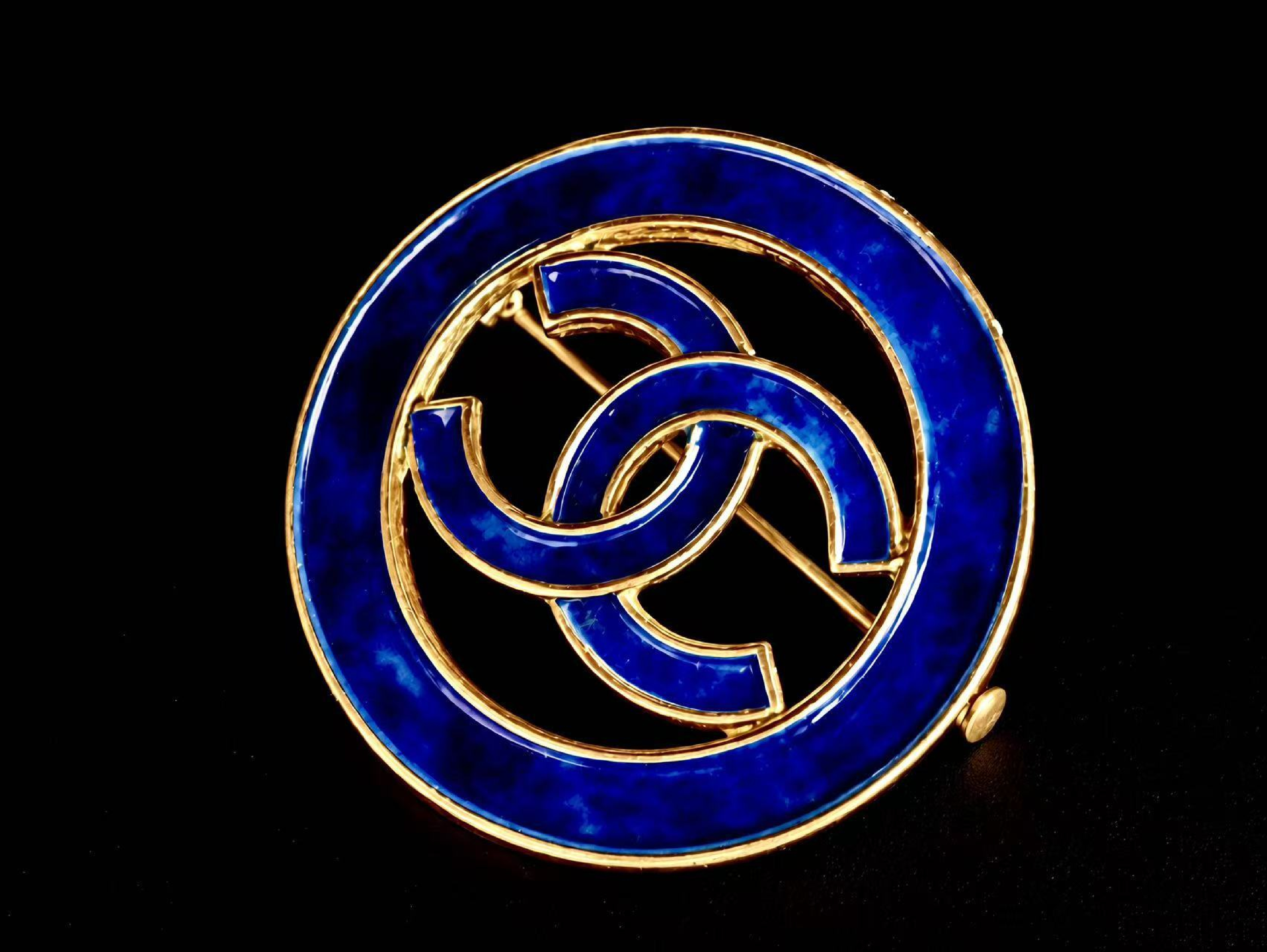 Coco Mark Gold Brooch — view 6