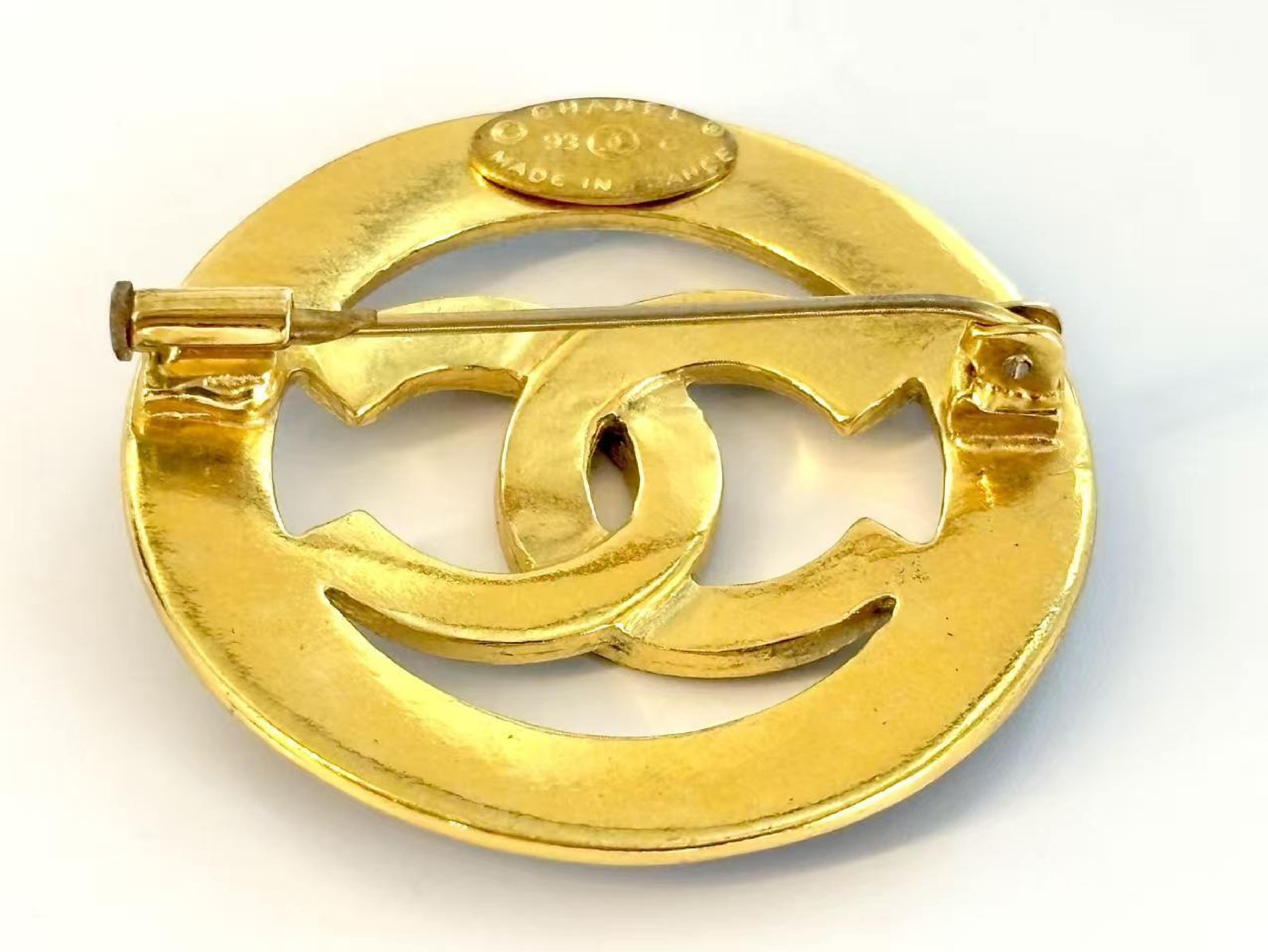 Coco Mark Gold Brooch — view 7