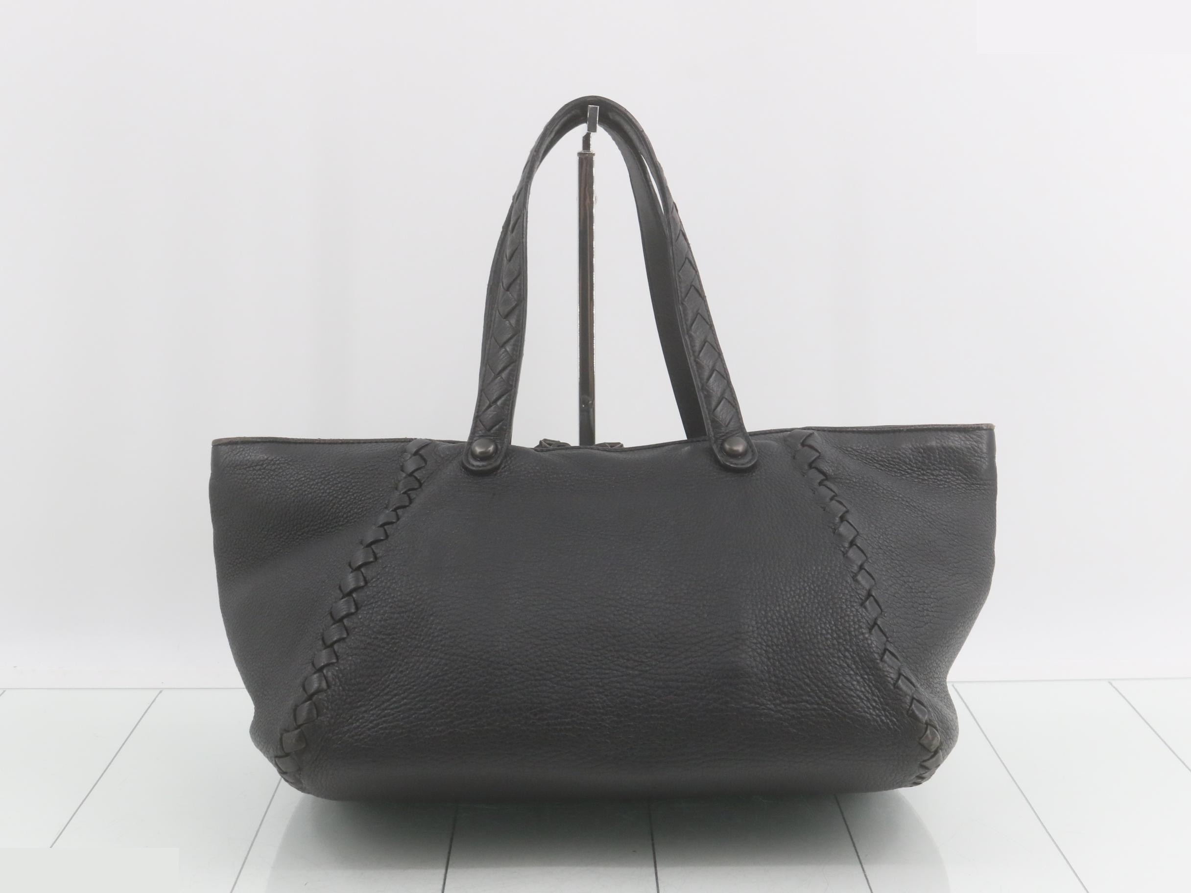 Intrecciato (bag) / Handbag — view 2