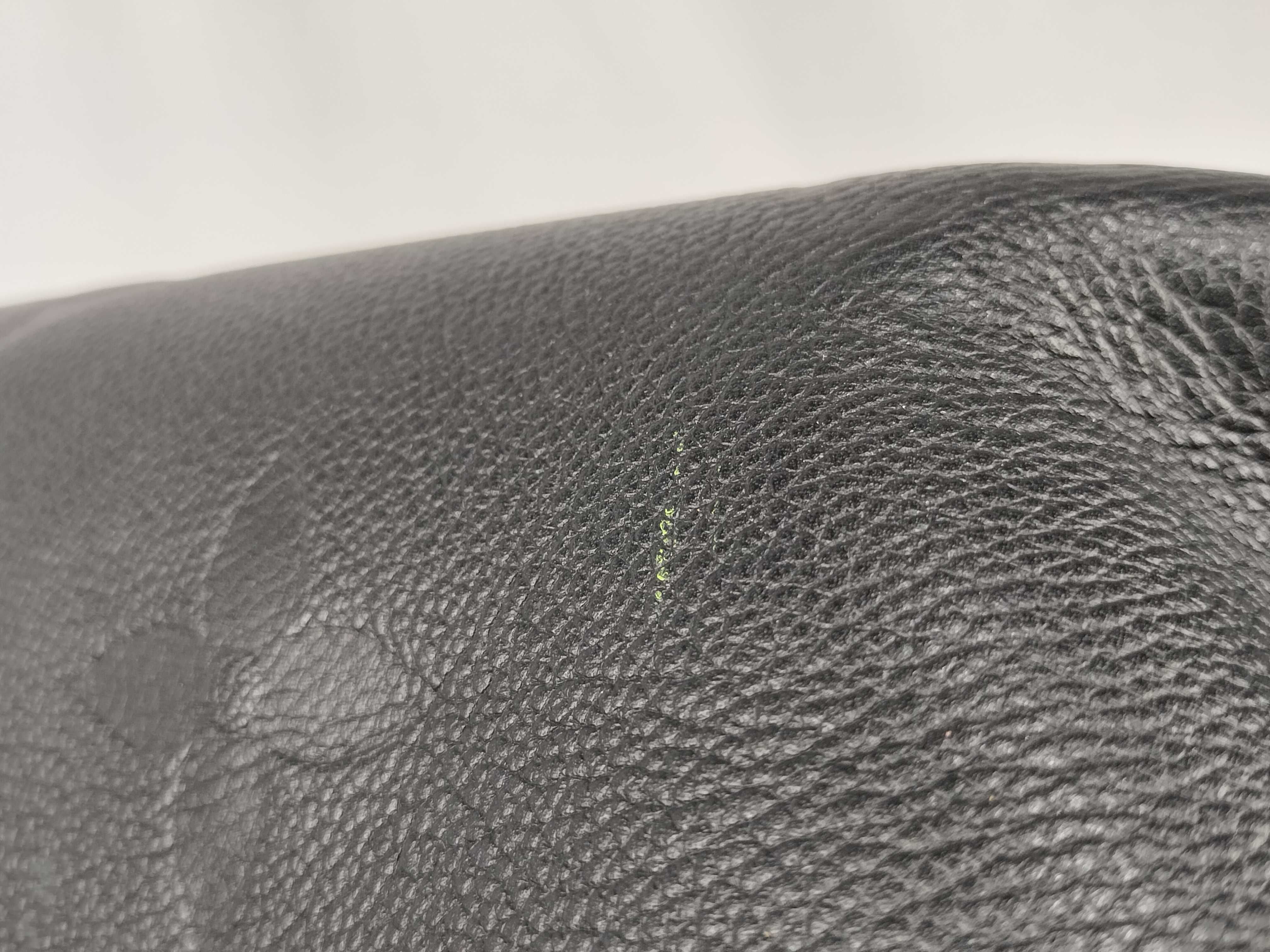Monogram Empreinte Grand Palais MM M45811 Handbag — view 15