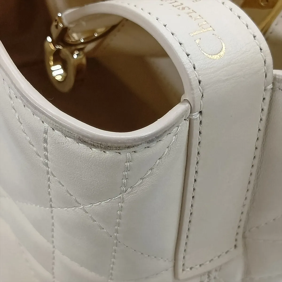 Macro Cannage Toujours Leather 2-Way Handbag, Beige, Lucky Star — view 12