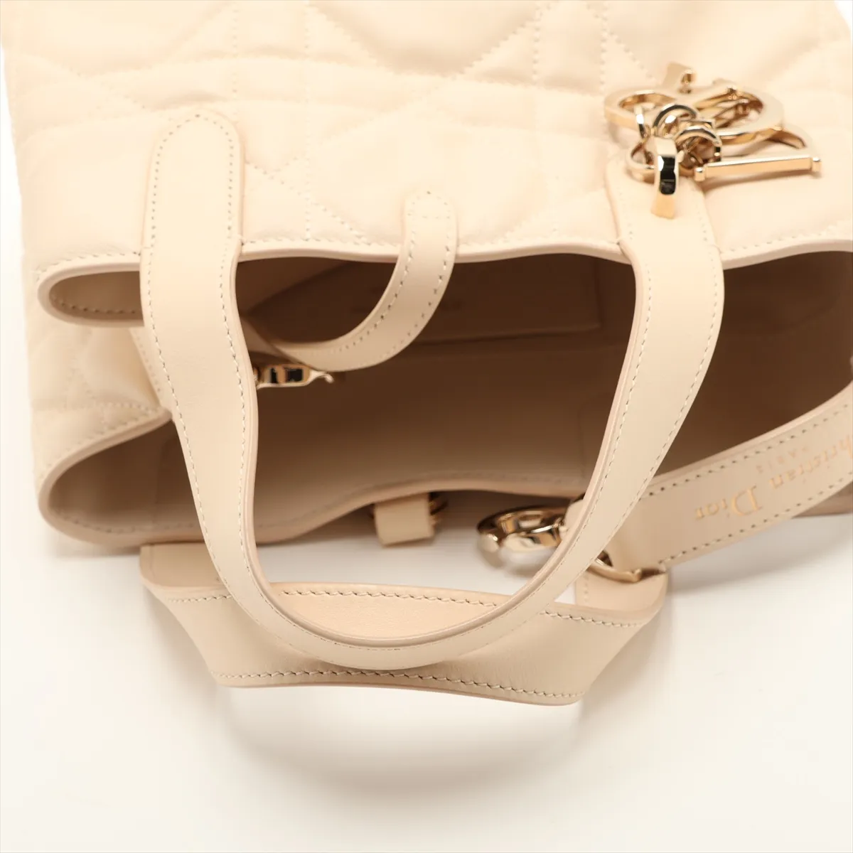 Macro Cannage Toujours Leather 2-Way Handbag, Beige, Lucky Star — view 5