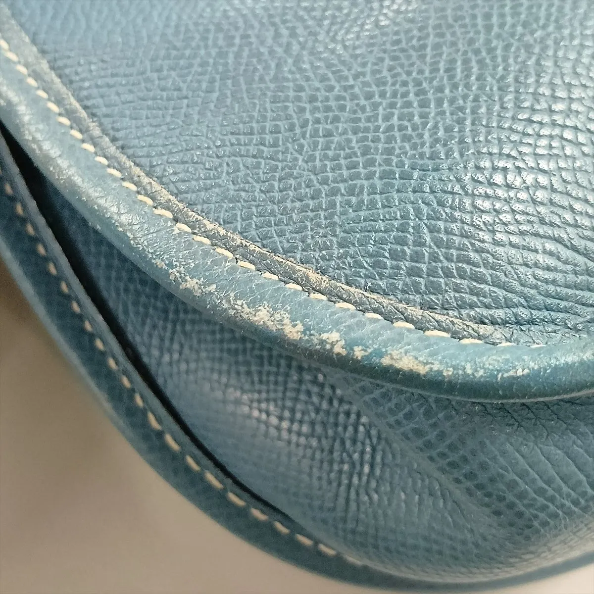 Evelyne II 29 PM, Veau Epsom leather, Blue Jean color, silver hardware. J: 2006 — view 15