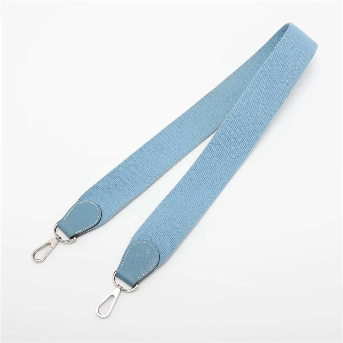 Evelyne II 29 PM, Veau Epsom leather, Blue Jean color, silver hardware. J: 2006 — view 5