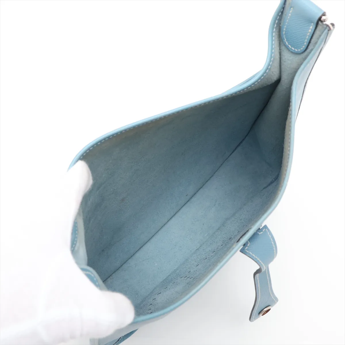 Evelyne II 29 PM, Veau Epsom leather, Blue Jean color, silver hardware. J: 2006 — view 6
