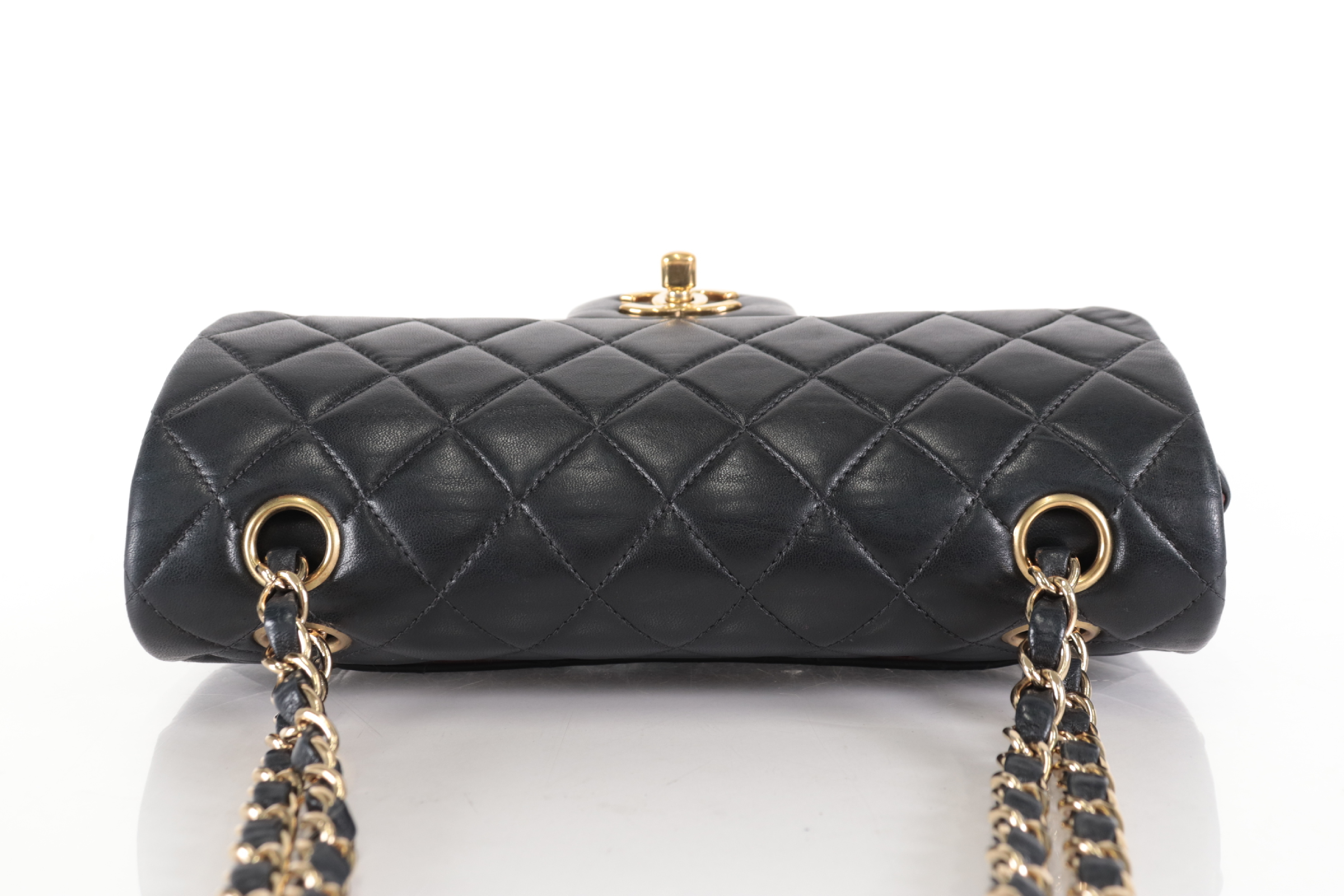 W-Flap 23 Lambskin Chain Shoulder Bag (Serial Number 7) — view 6