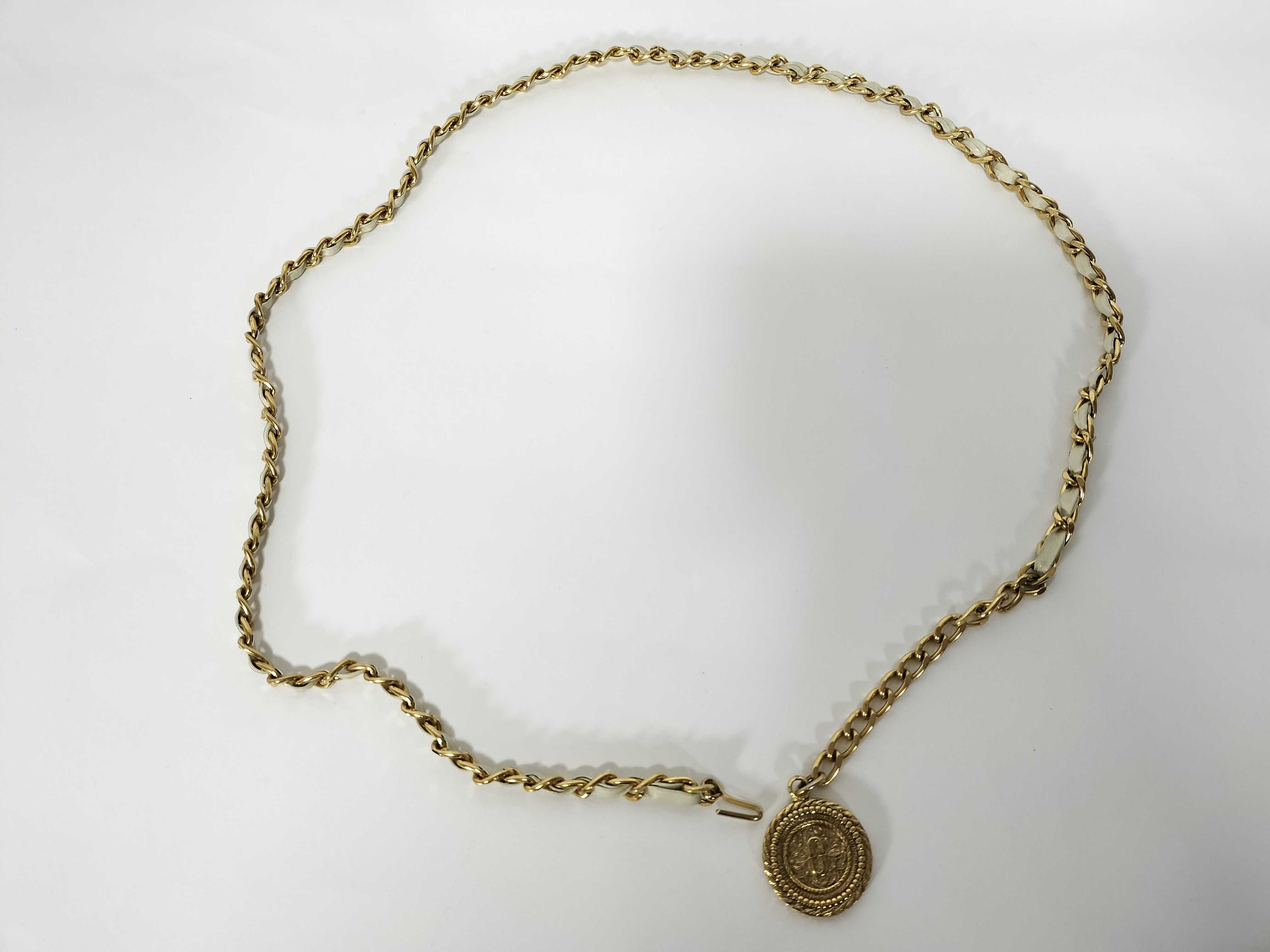 belt — view 2