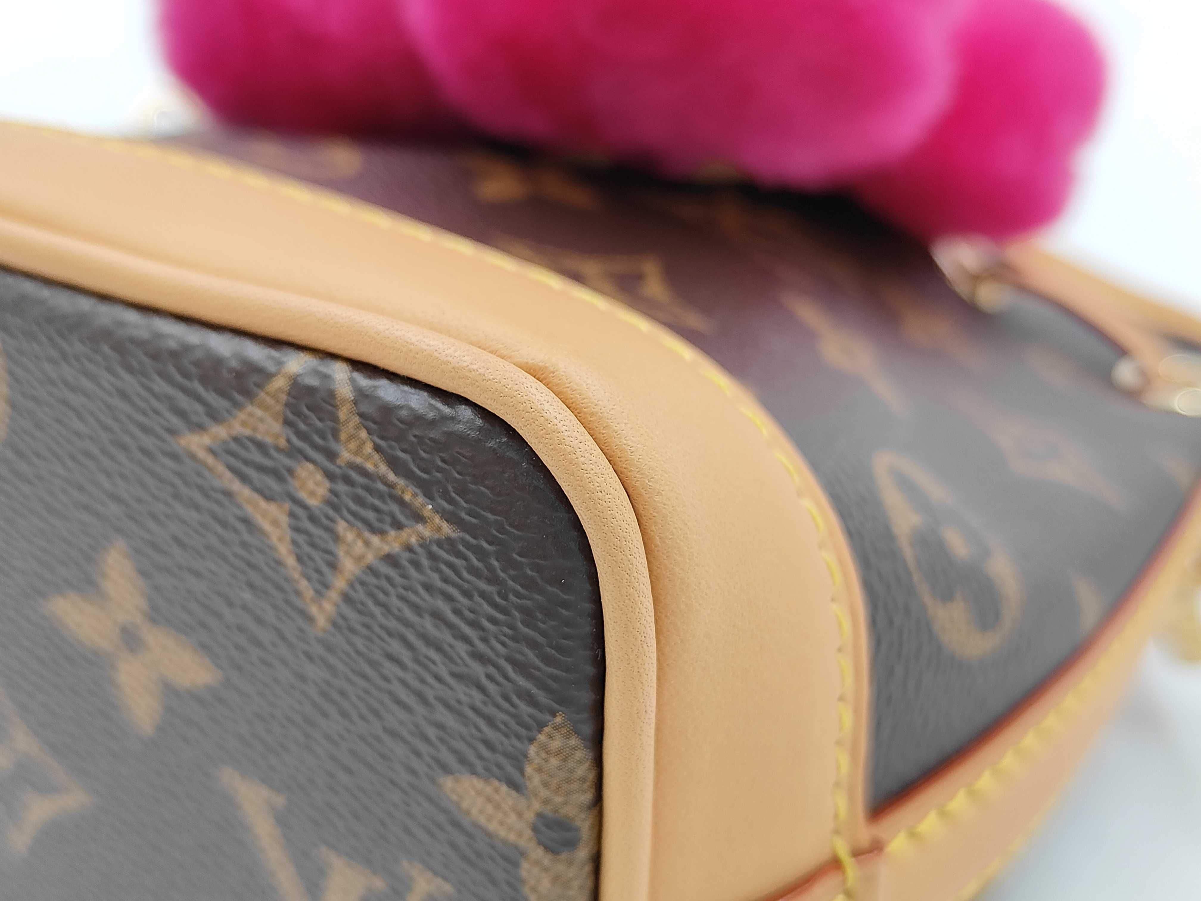 Baguette Shoulder Bag — view 4