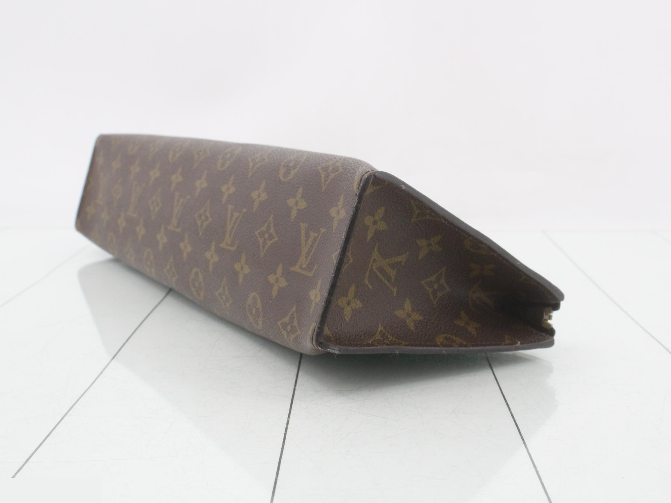 M51360 Louis Vuitton Sac Triangle Monogram Handbag — view 6