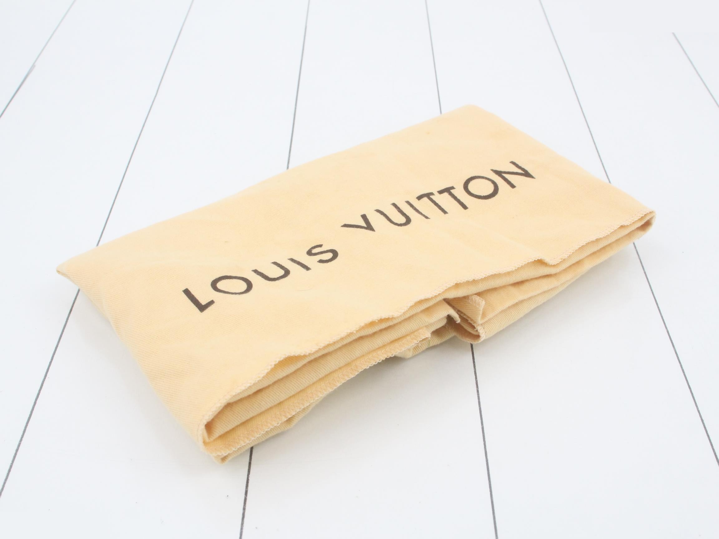 M51360 Louis Vuitton Sac Triangle Monogram Handbag — view 7