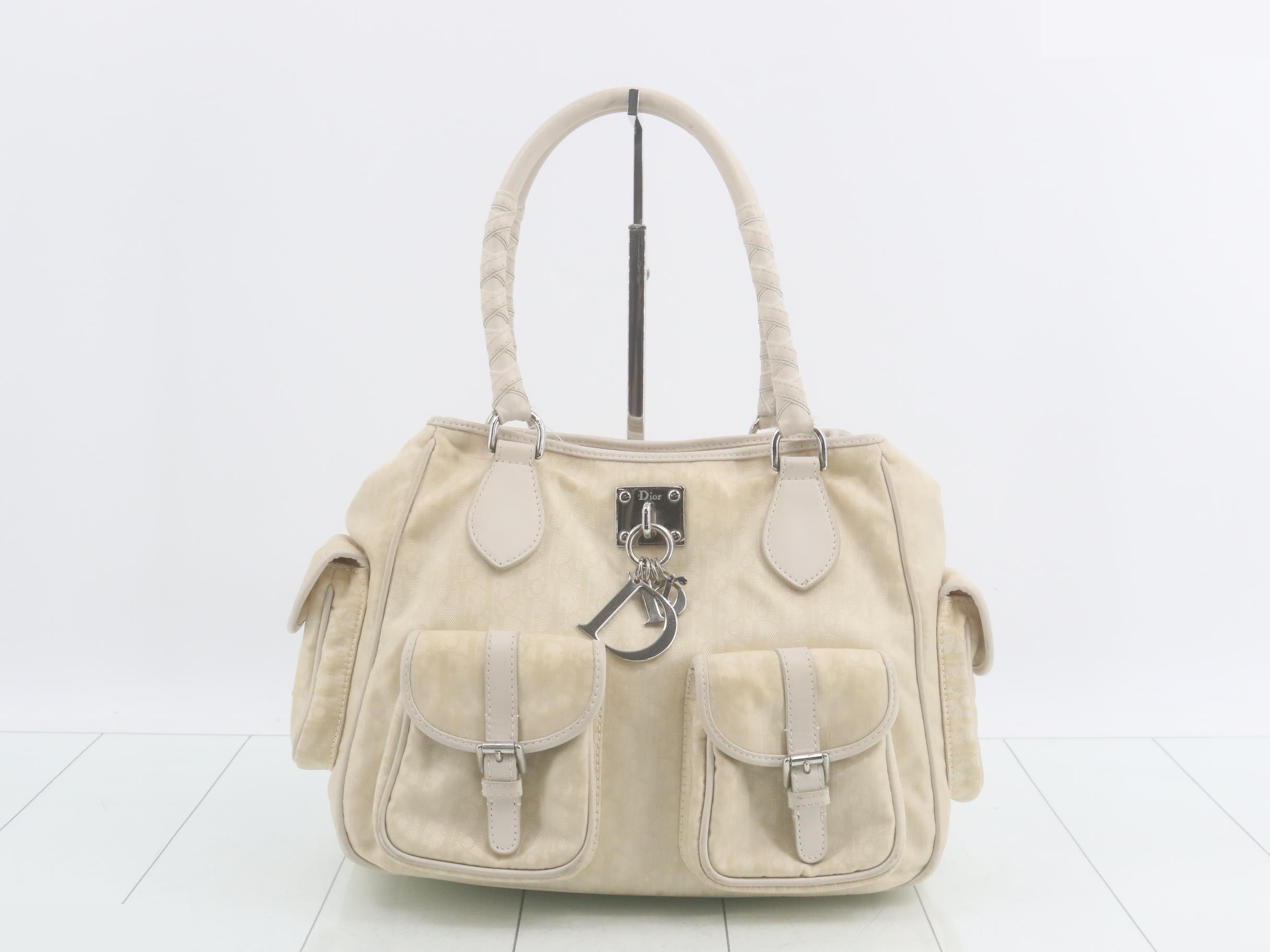 Lovely handbag, beige