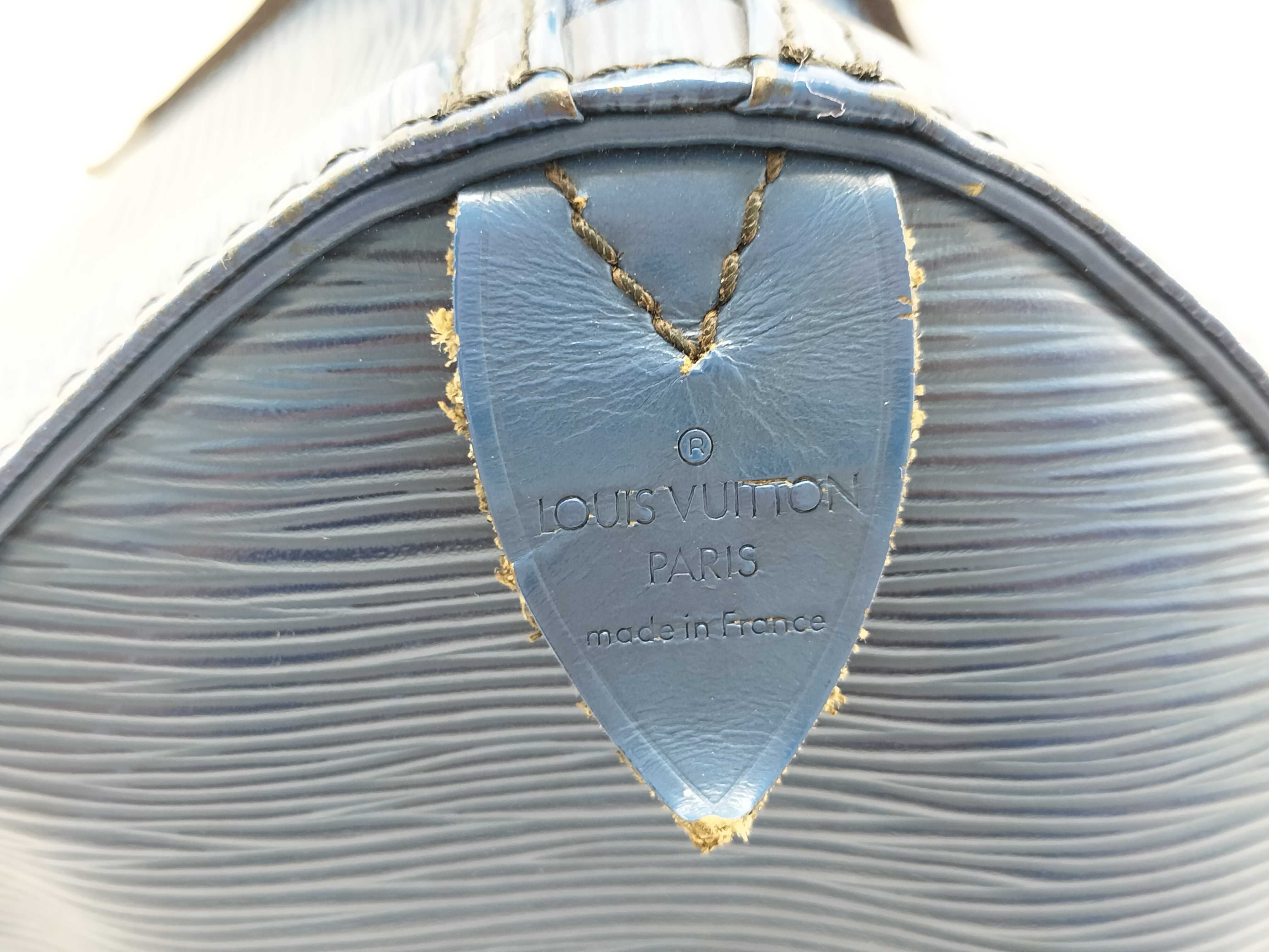 Monogram LV Epi Speedy 30 M43005/VI00971 Handbag — view 4