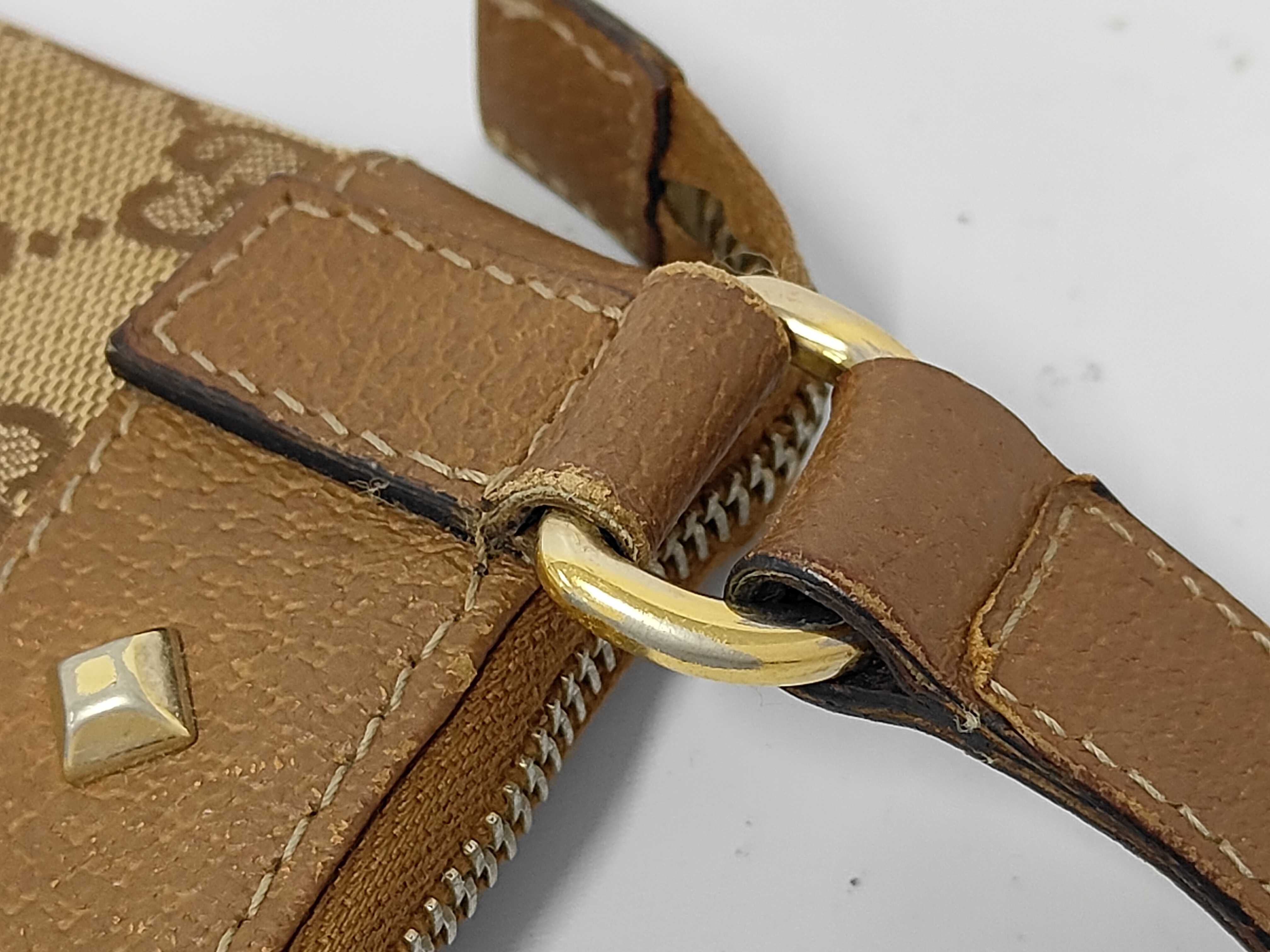 GG Canvas Studded Shoulder Bag — view 5