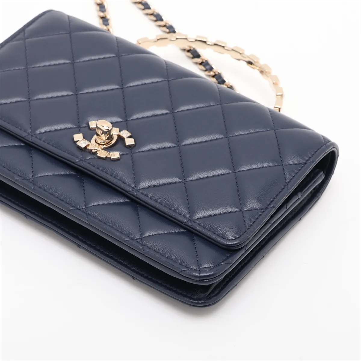 Matelassé Lambskin Chain Wallet, Top Handle, Navy, Gold Hardware, APTKL2T2, Random Plate — view 3