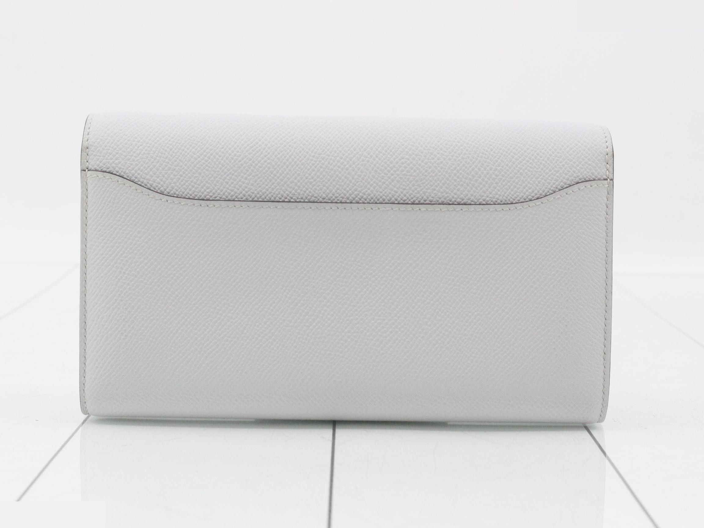 Constance To Go Other Wallets - W — view 2