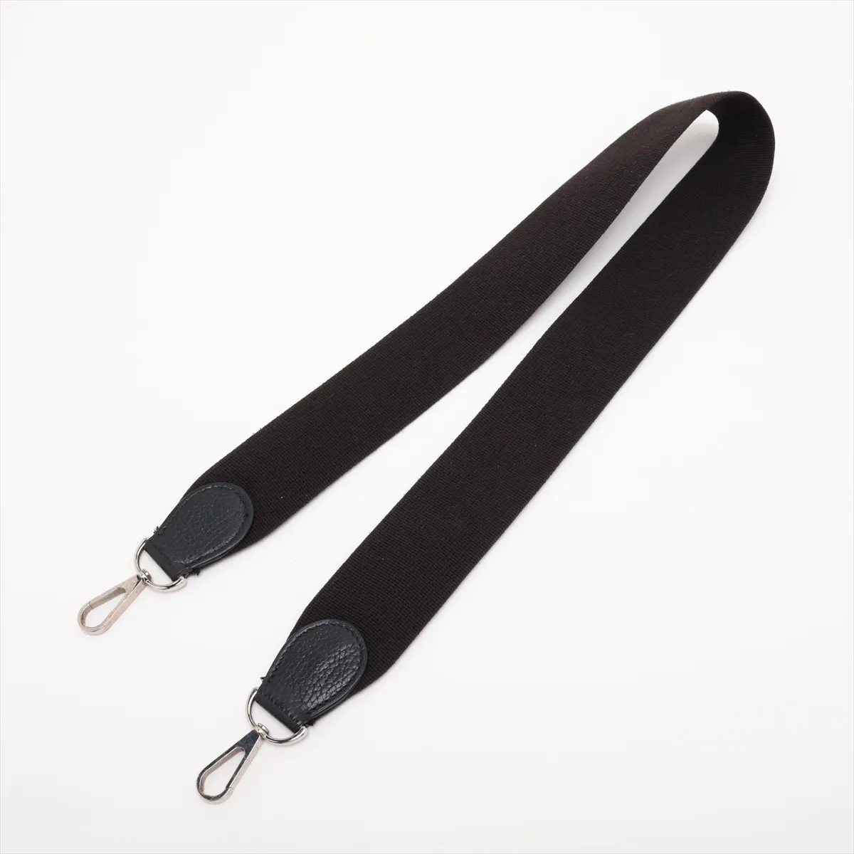 Evelyne II 29 PM Taurillon Clemence Black Silver Hardware H: 2004 Strap repaired by an aftermarket company — view 5