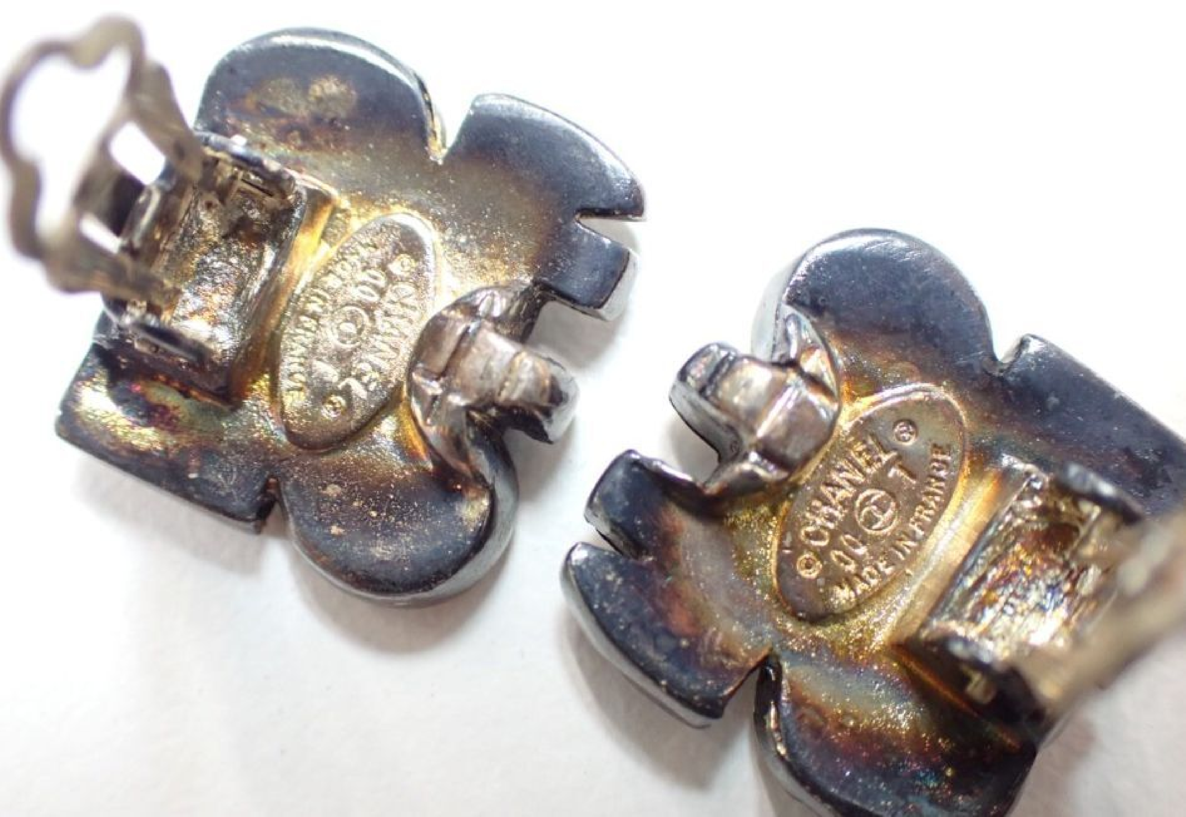 00T Earrings — view 4