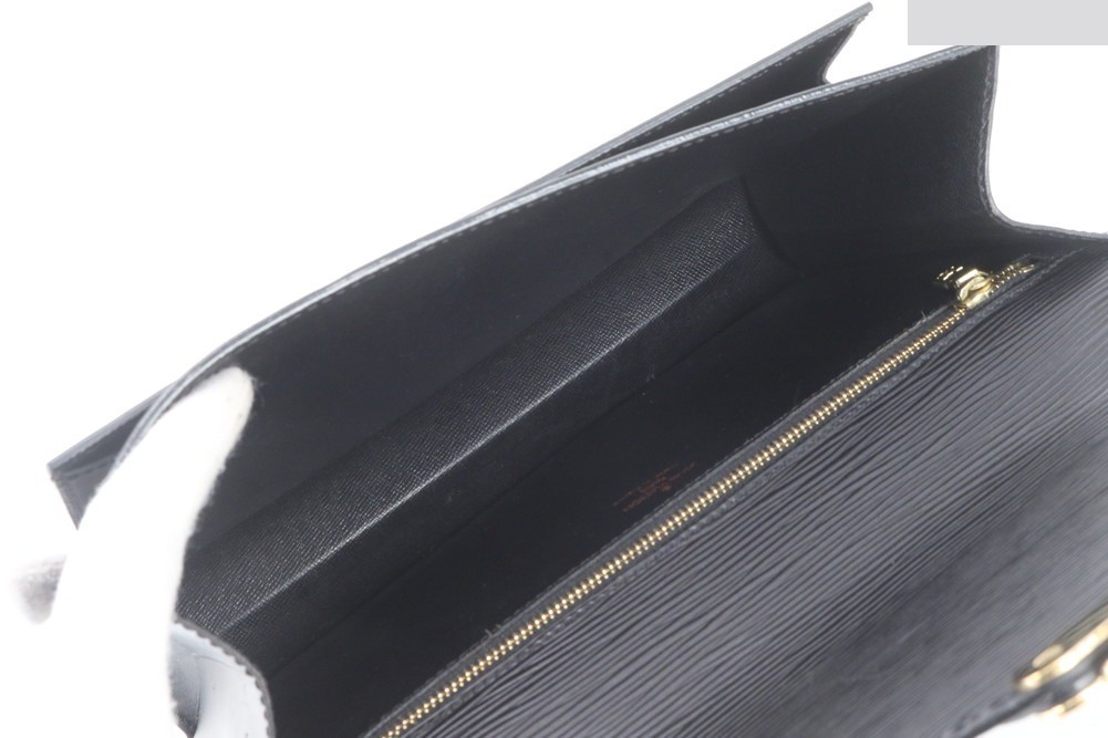 Serie Dragonne Pochette M52612 Leather — view 7
