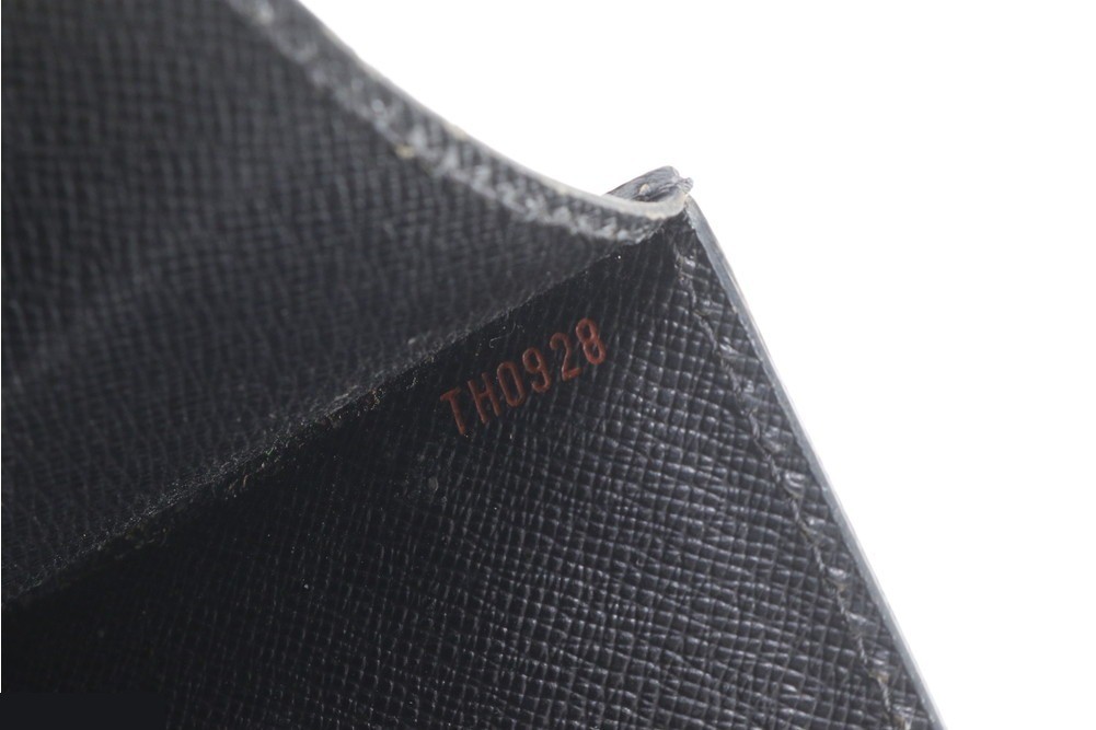 Serie Dragonne Pochette M52612 Leather — view 9