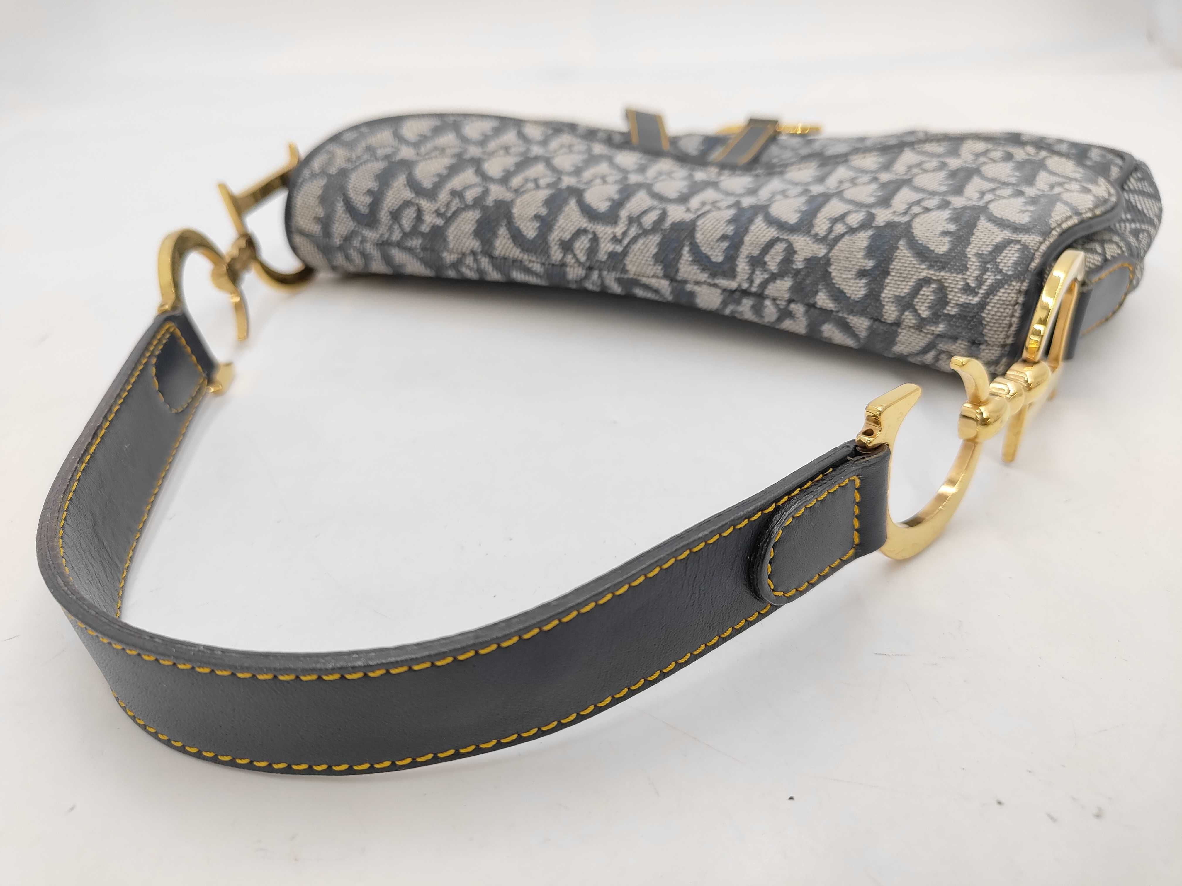 Trotter Oblique Saddle Shoulder Bag — view 3