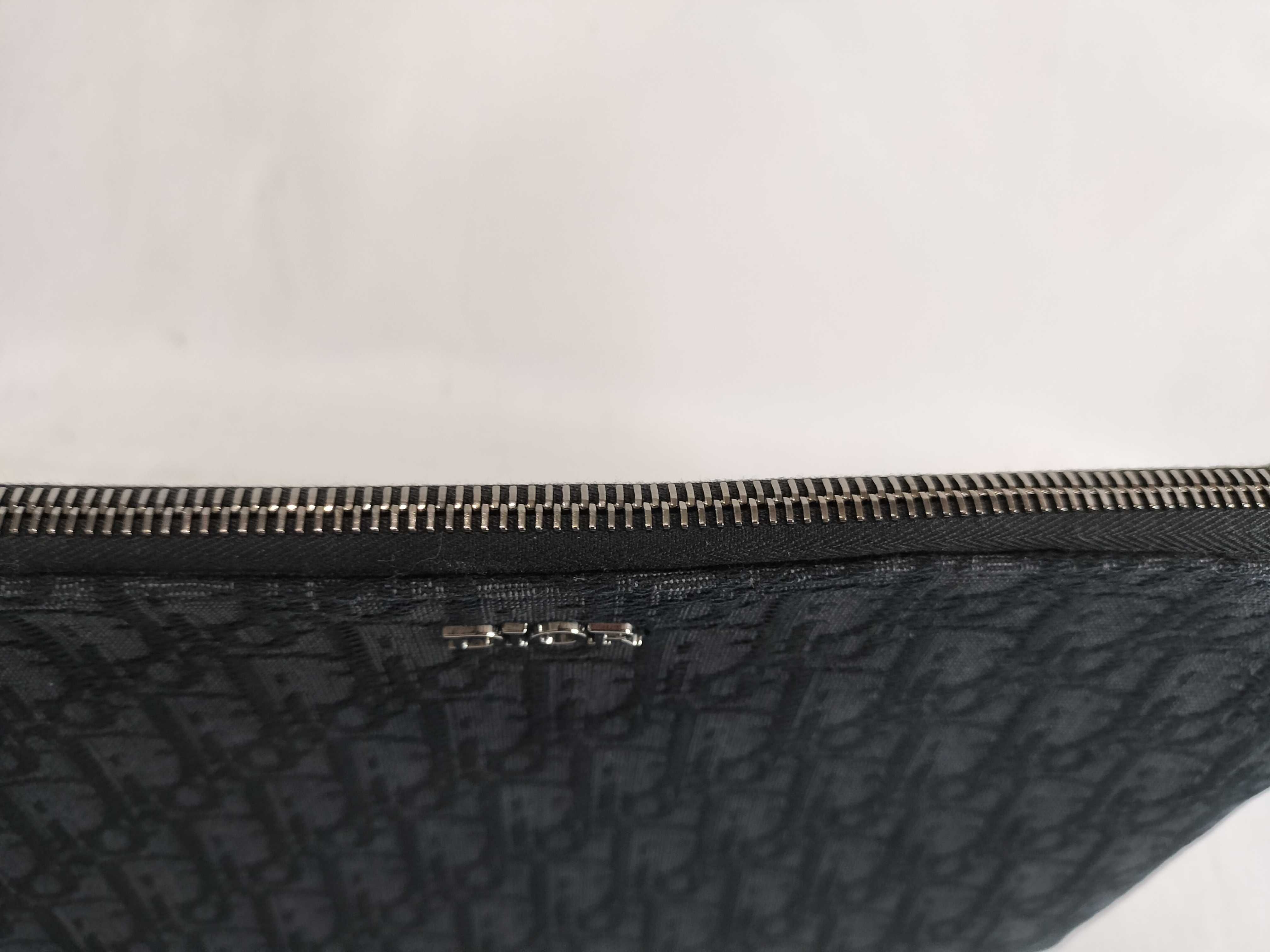 Oblique Jacquard Pouch Leather x Canvas Pouch — view 9