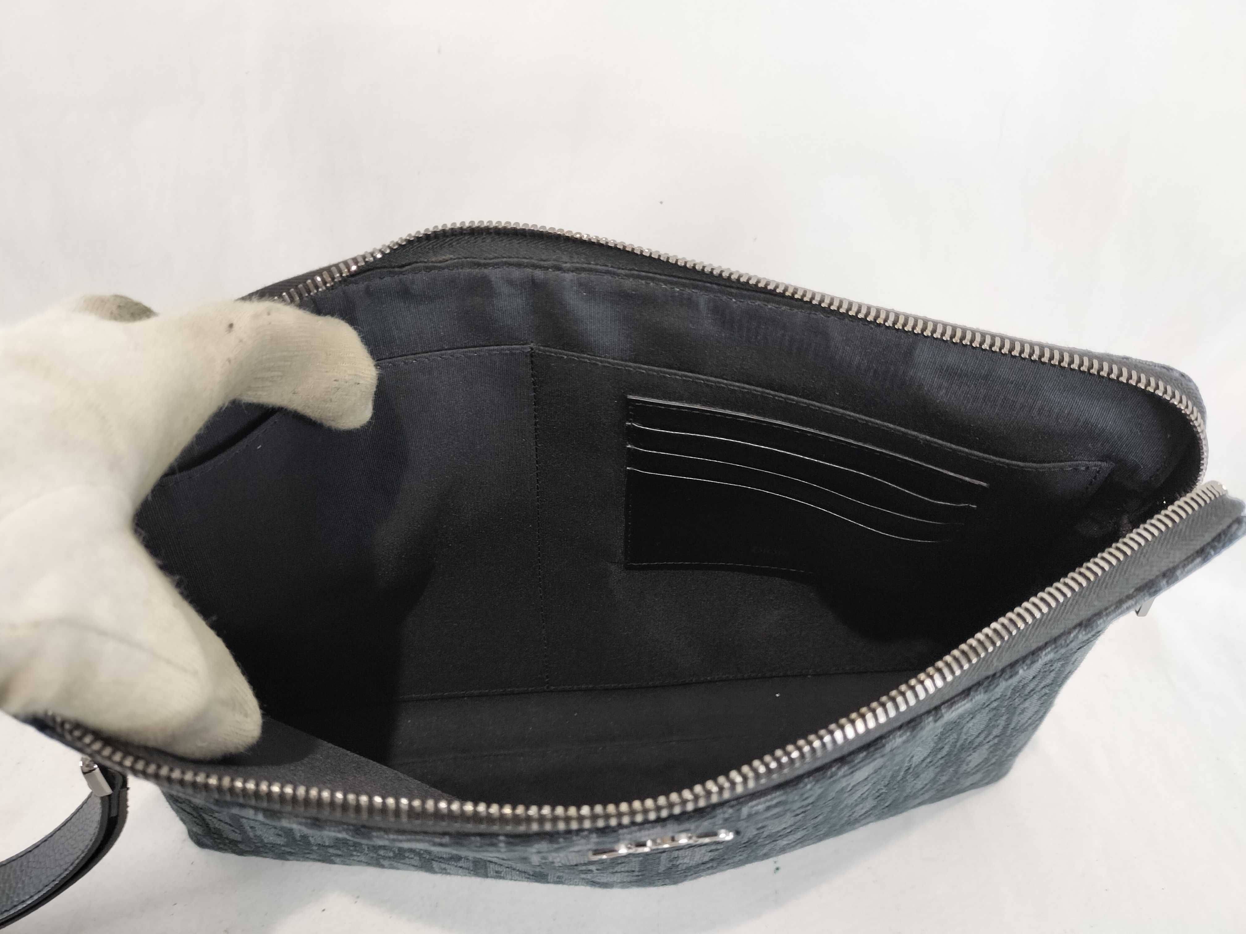 Oblique Jacquard Pouch Leather x Canvas Pouch — view 10