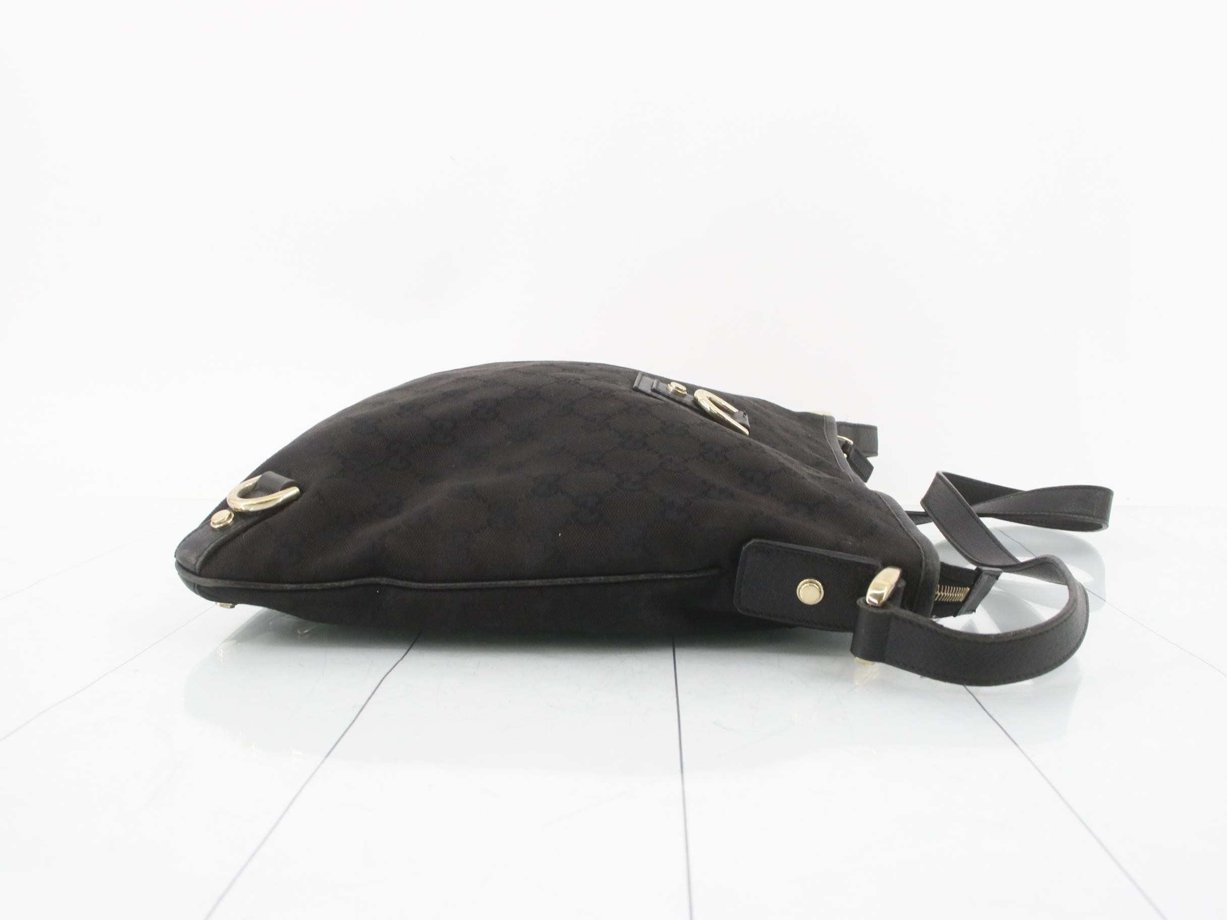 GG canvas shoulder bag black — view 3
