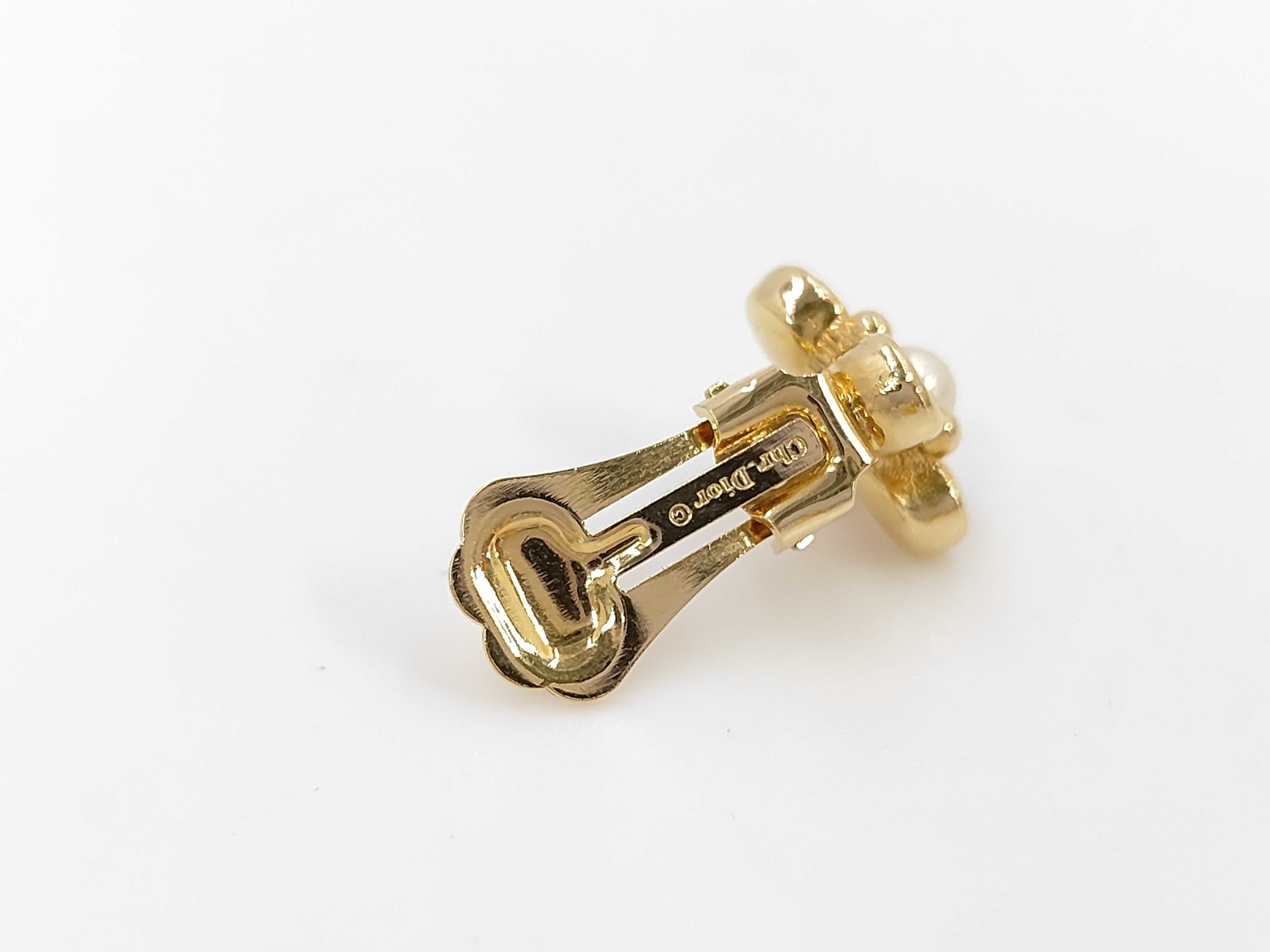 earrings — view 6