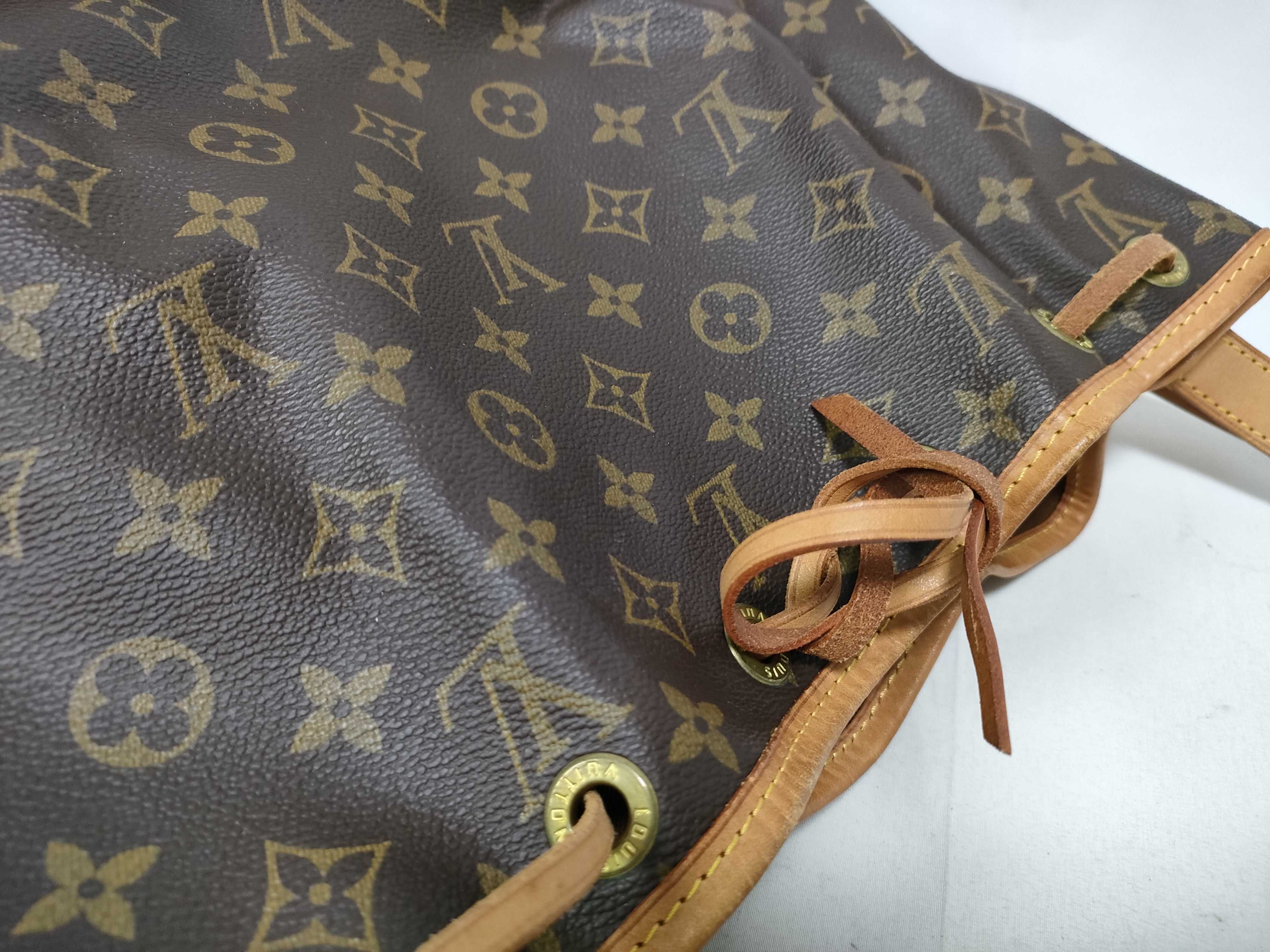 Monogram Louis Vuitton Petit Noé Shoulder Bag — view 12