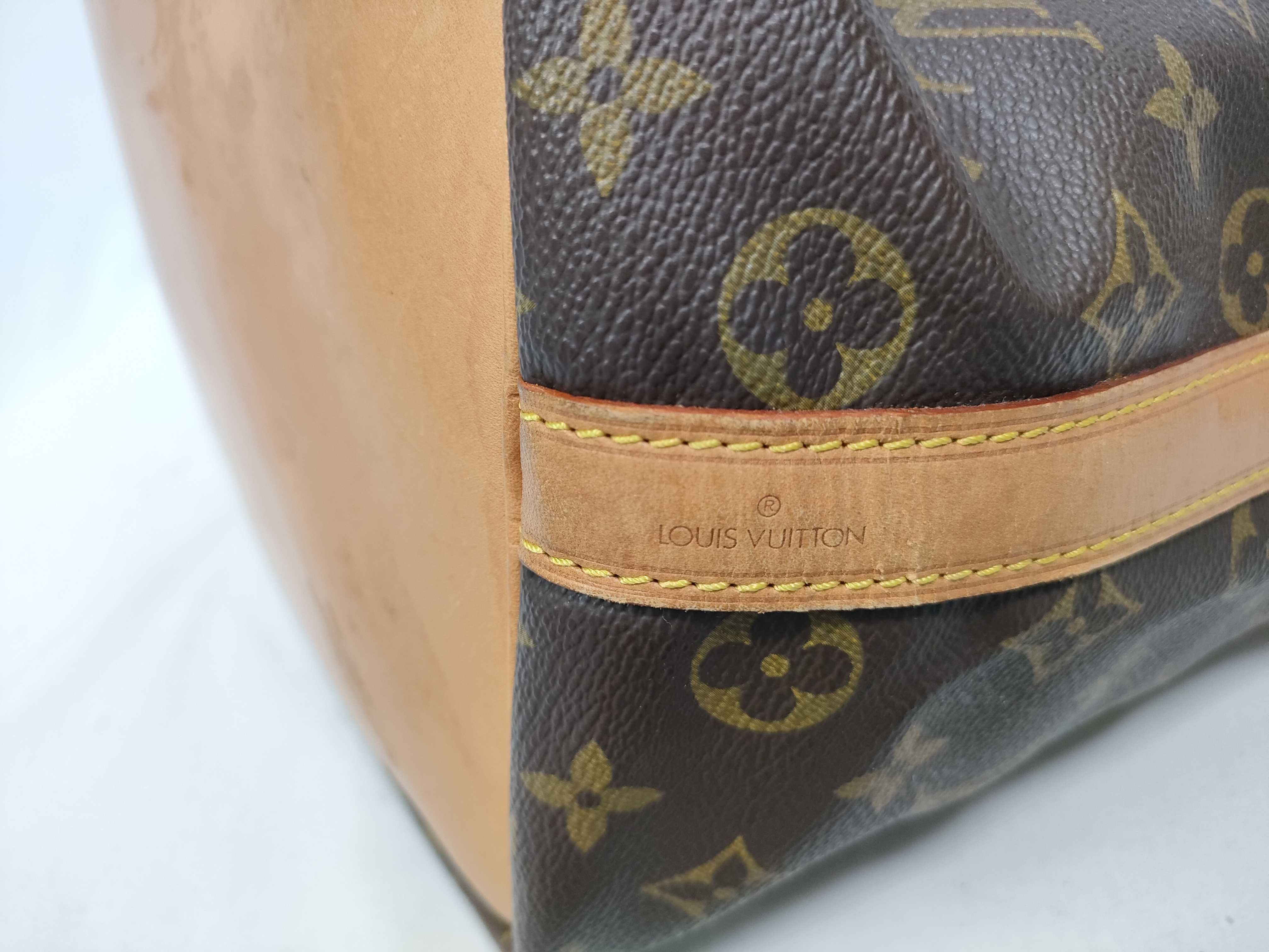 Monogram Louis Vuitton Petit Noé Shoulder Bag — view 6