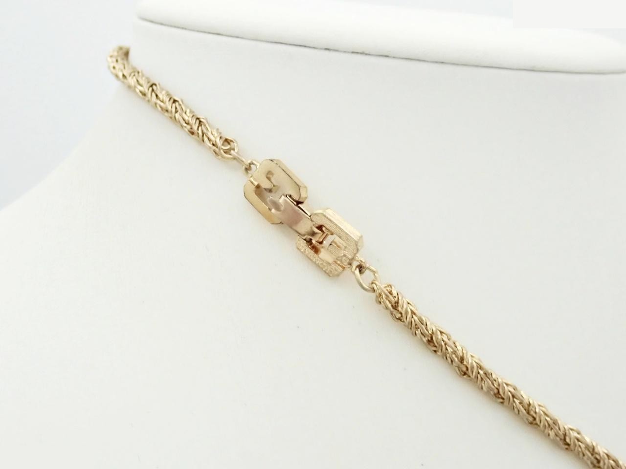Other line: Precious metals, necklaces, pendants, neck circumference approximately 40cm — view 2