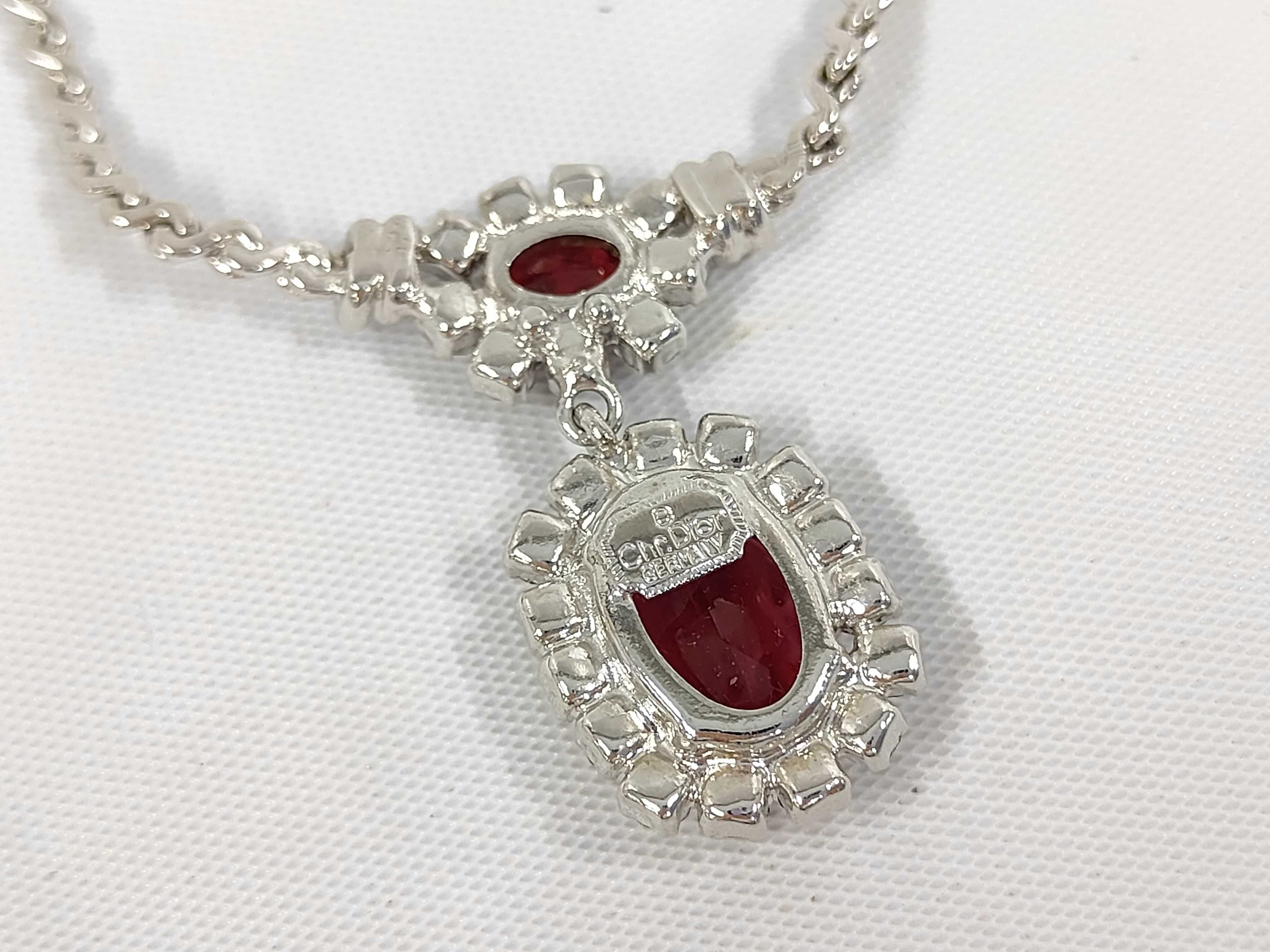 Christian / Necklace — view 3