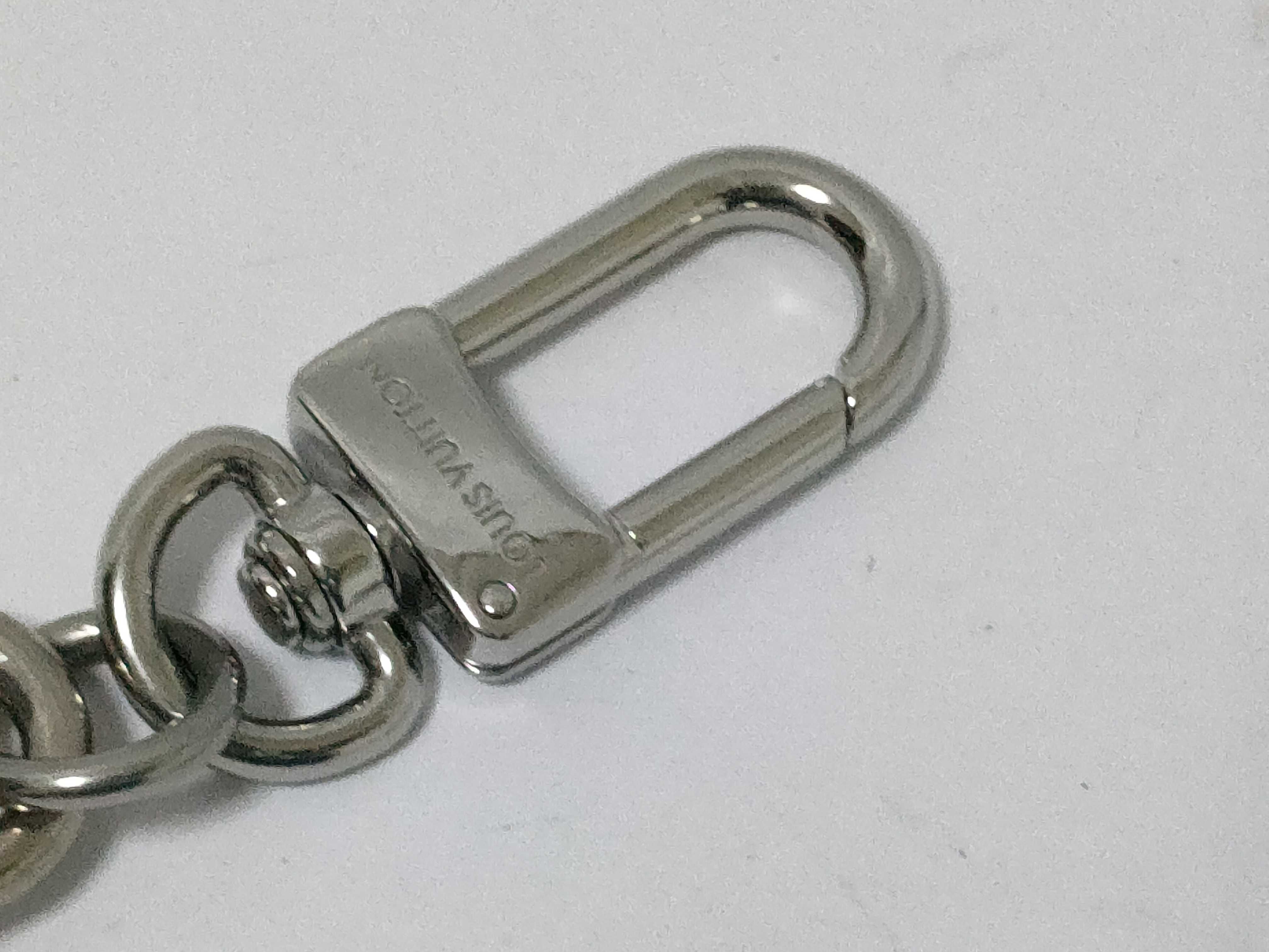 Leather Key Charm / LV Key Case & Key Holder — view 3
