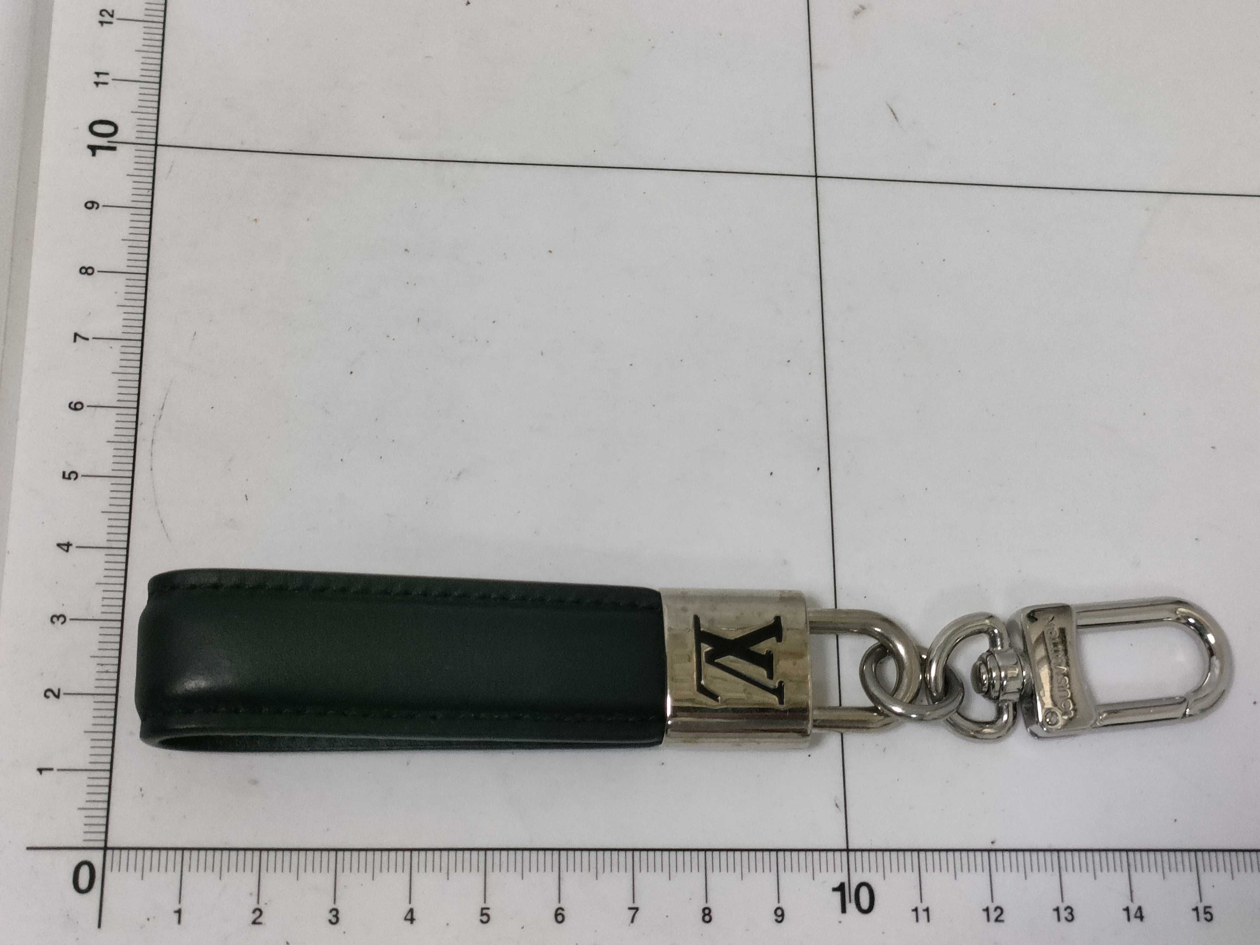 Leather Key Charm / LV Key Case & Key Holder — view 5
