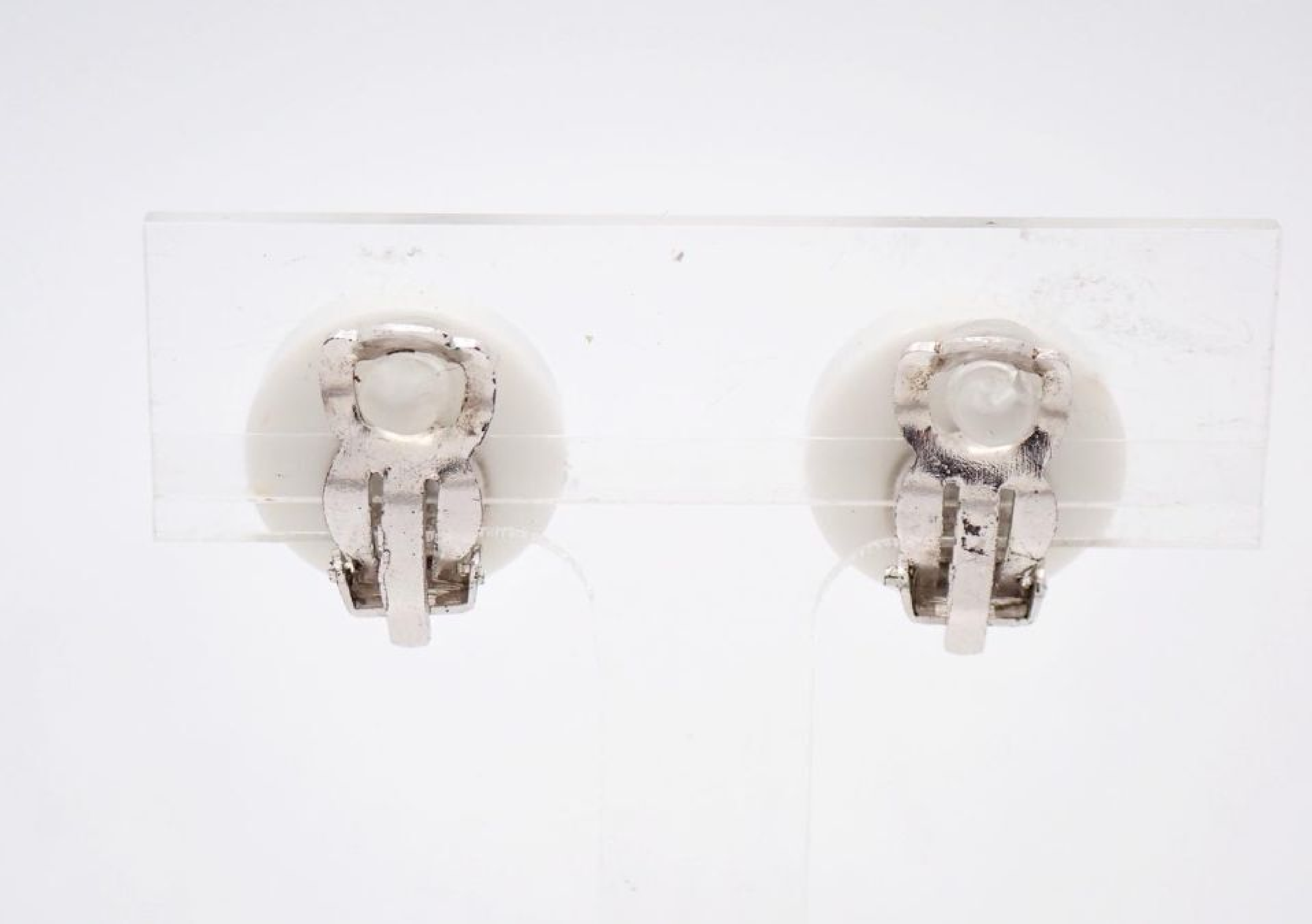 Coco Mark 05C GP x Resin Black x White Earrings — view 2